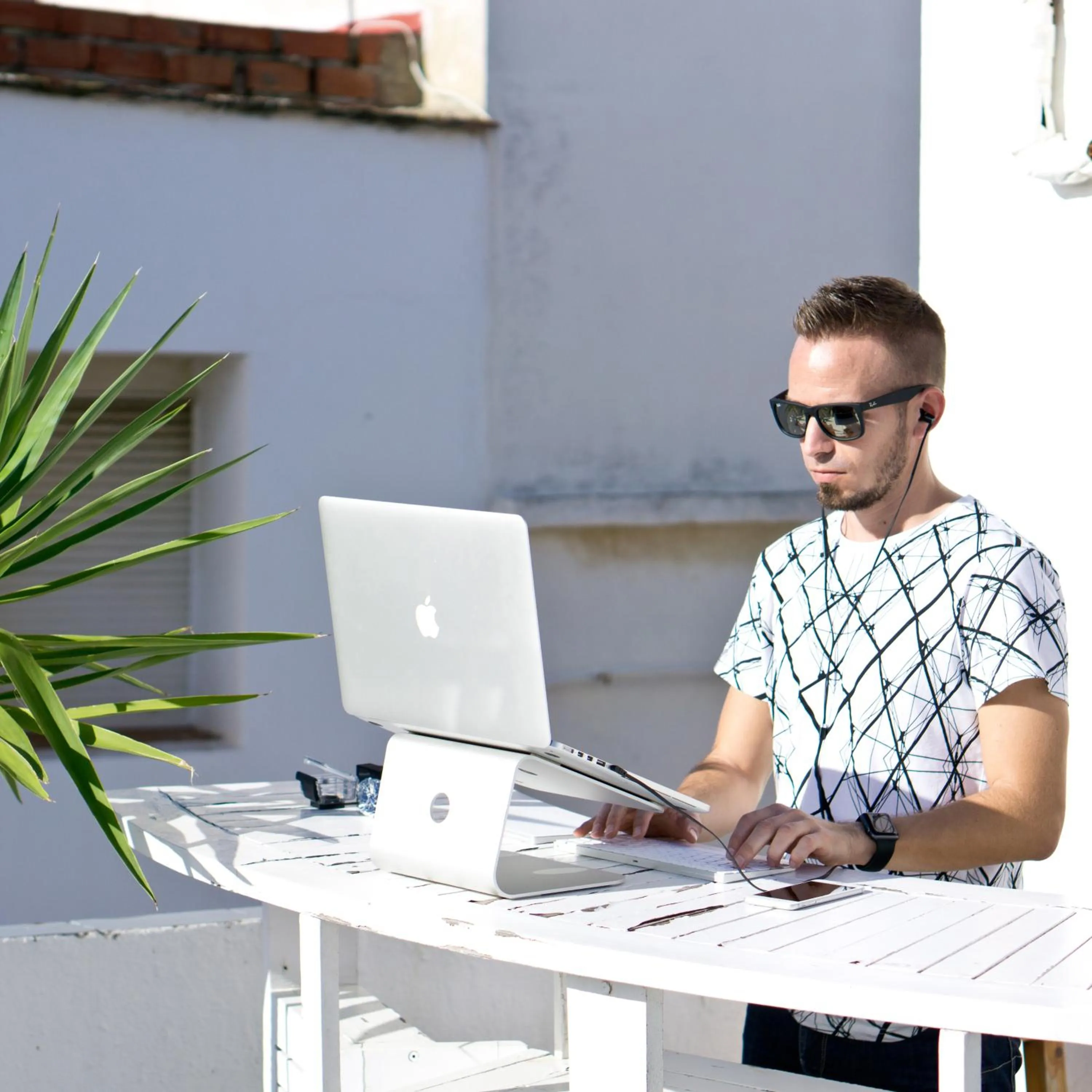Balcony/Terrace in La Cocotera Boutique Hostel & Coworking
