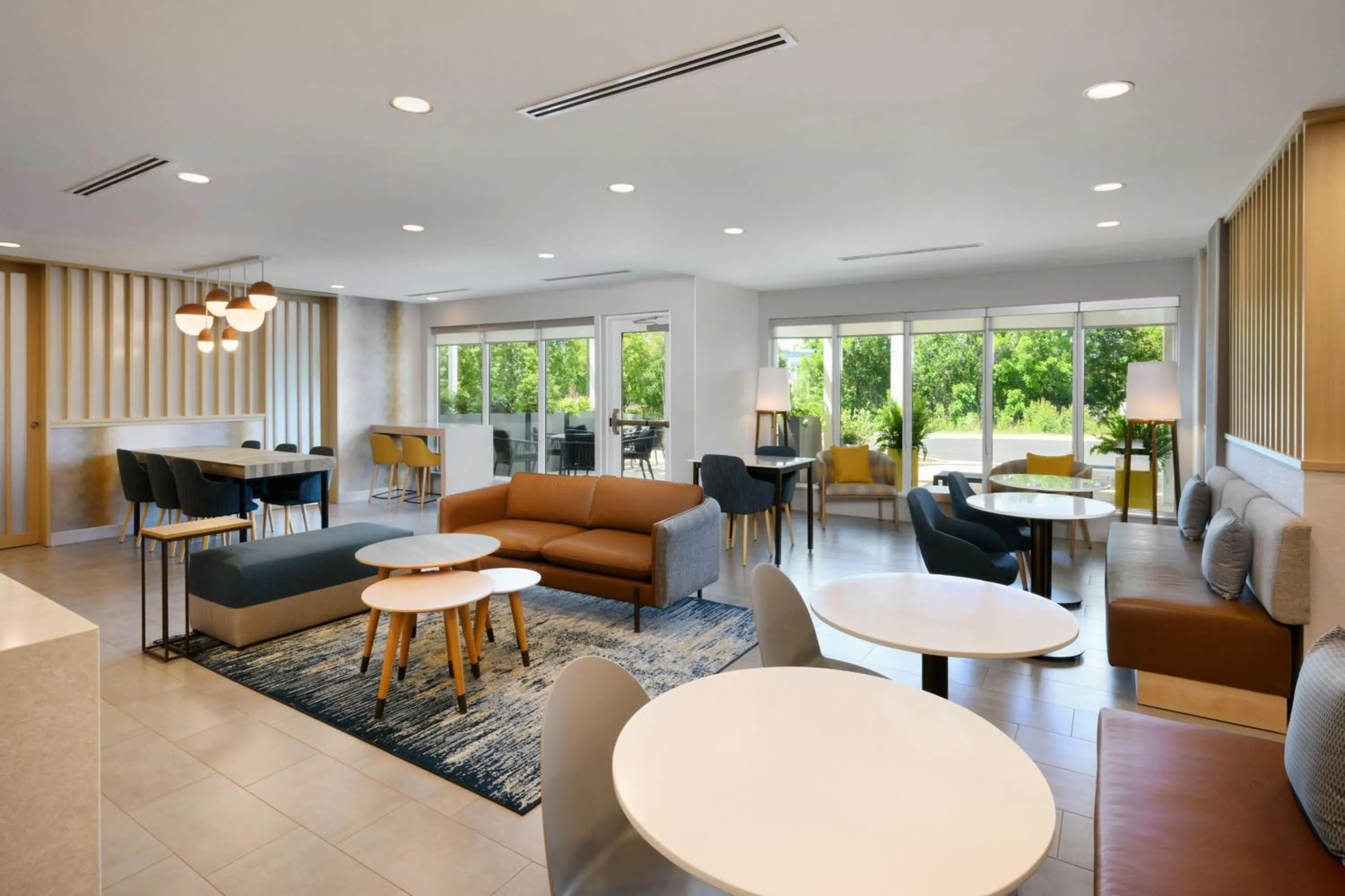 Lobby or reception in TownePlace Suites by Marriott Oxford AL