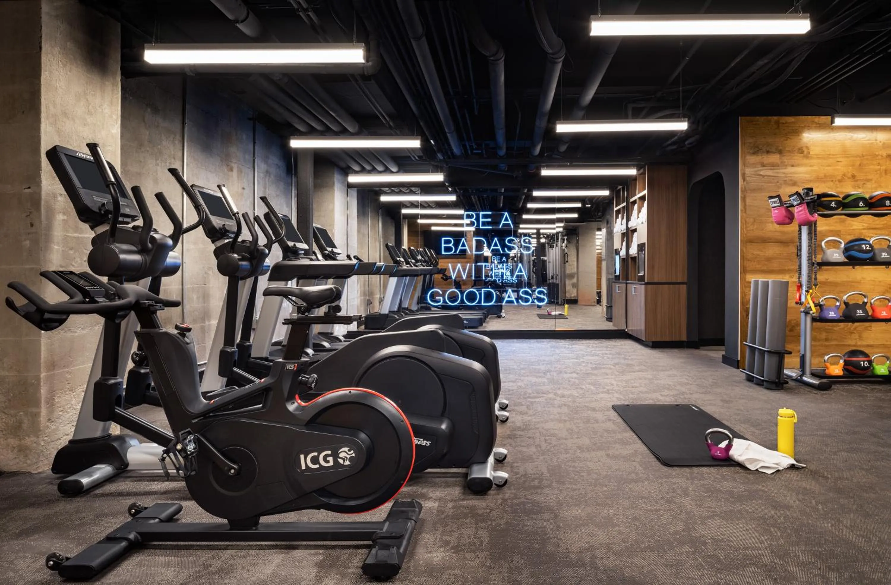Fitness centre/facilities in Moxy Springfield Downtown