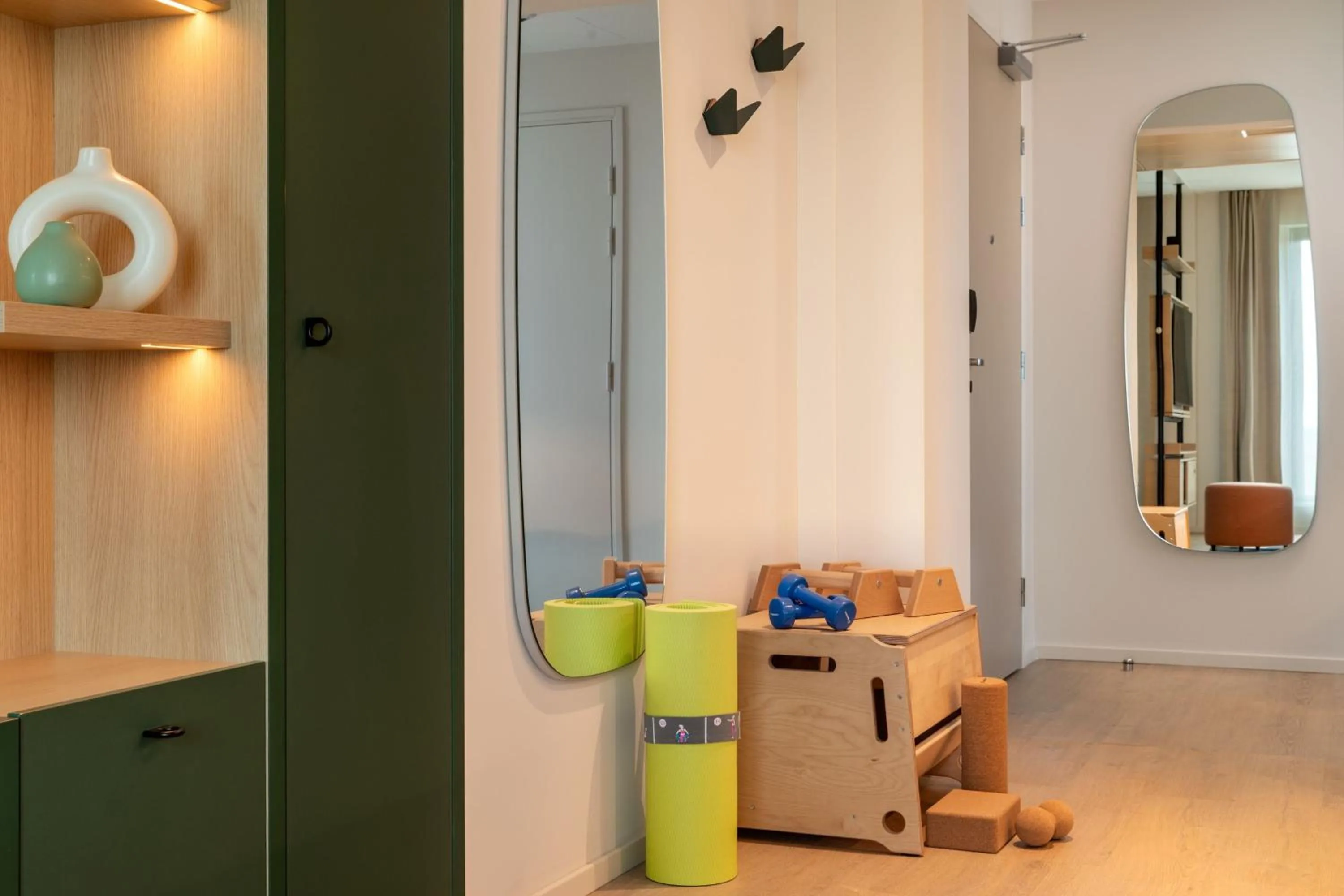 Photo of the whole room in Element by Westin Wroclaw