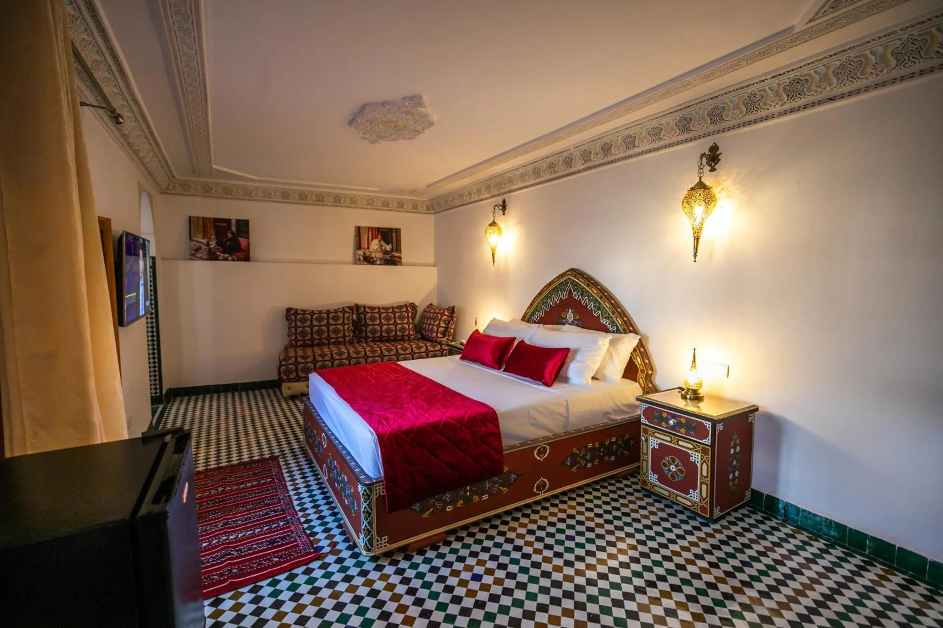 Photo of the whole room, Bed in Riad Jamal