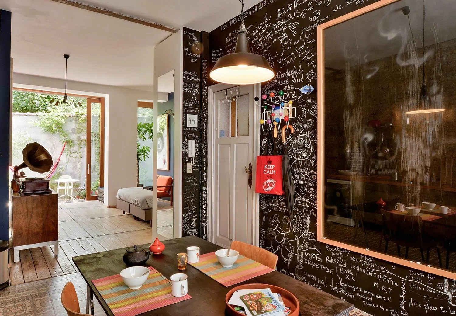 Dining area in B'Kanal