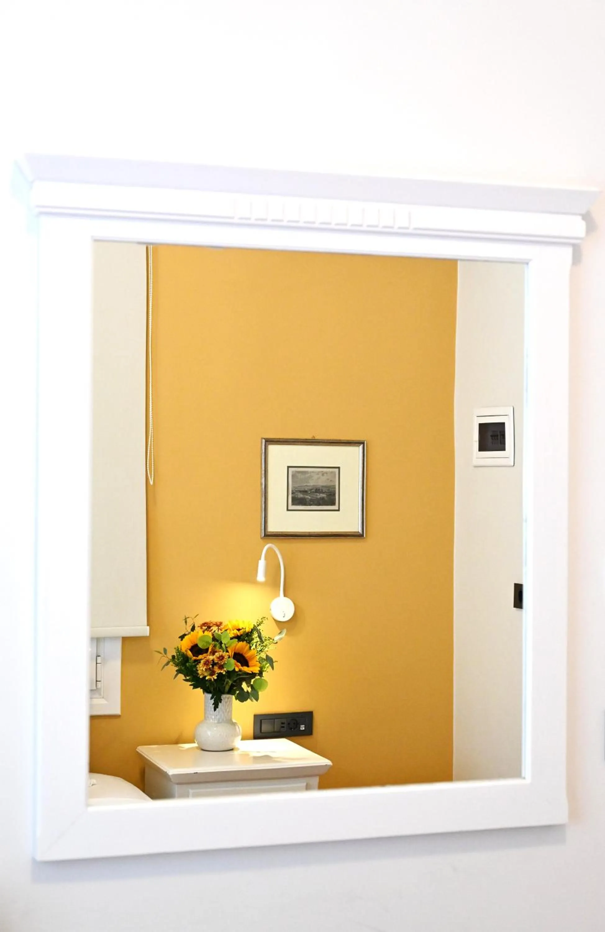 Photo of the whole room in Porto Nafplio