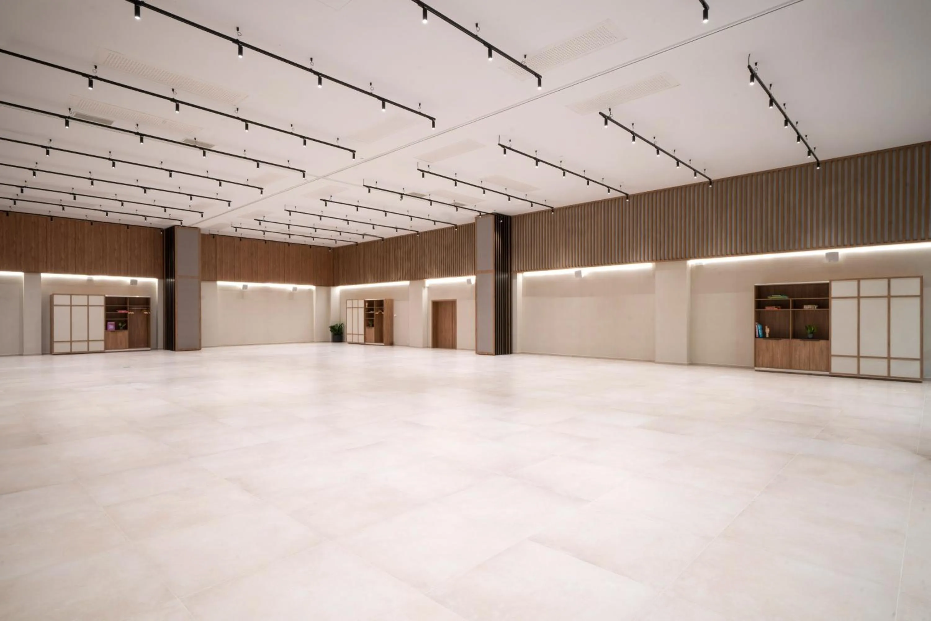 Meeting/conference room in INNSiDE by Meliá Madrid Valdebebas