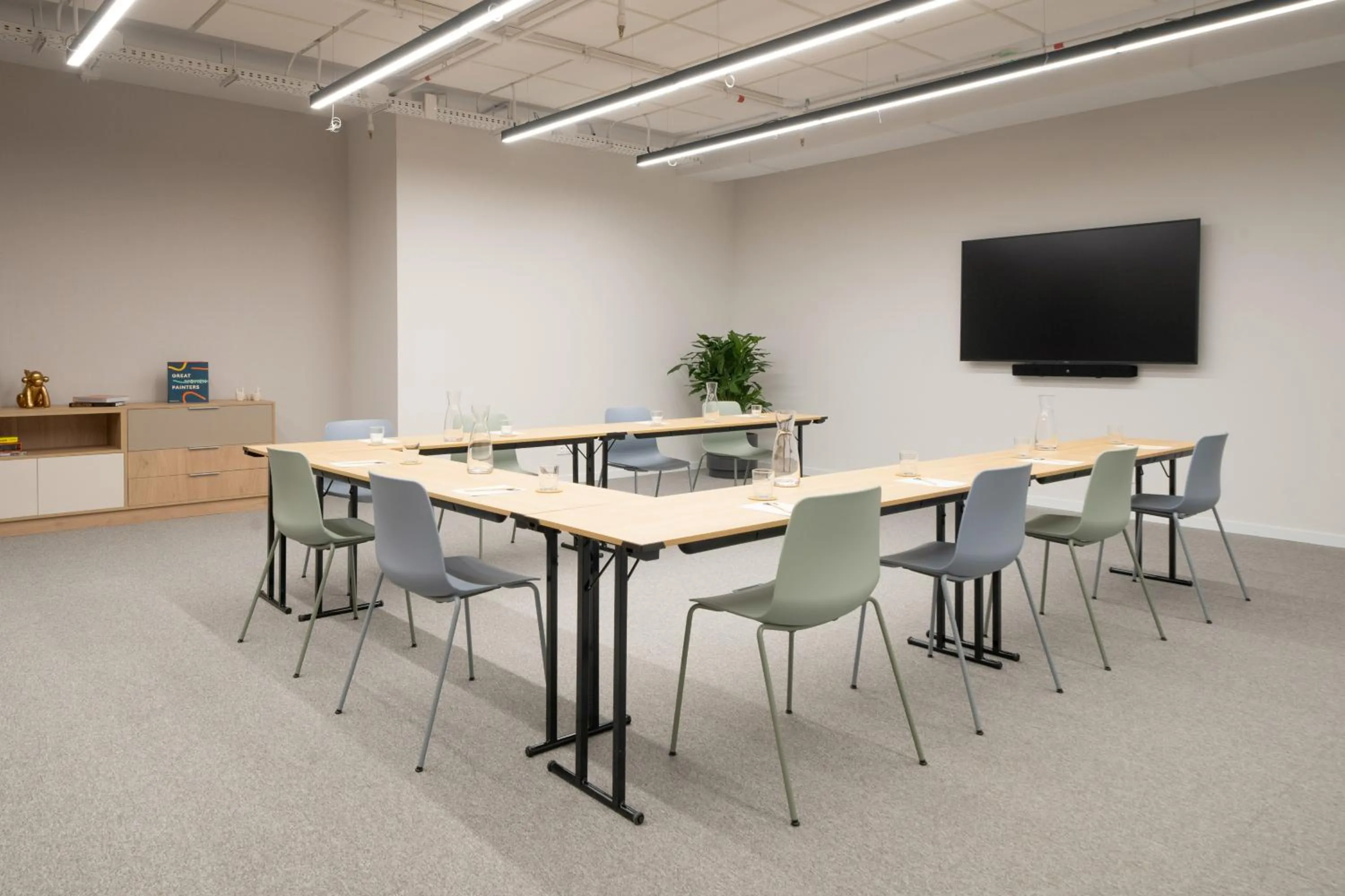 Meeting/conference room in INNSiDE by Meliá Madrid Valdebebas