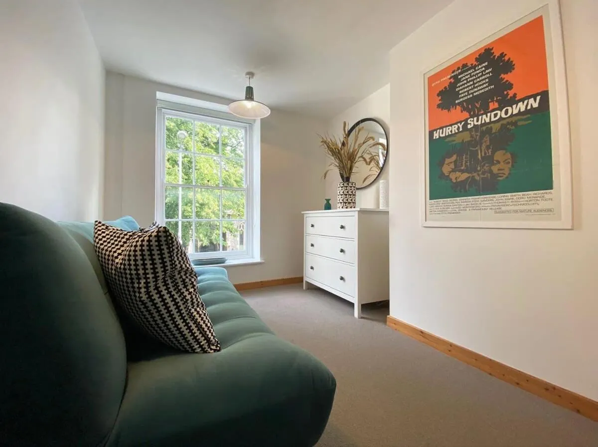 St Benedicts Street Flat with Roof Terrace