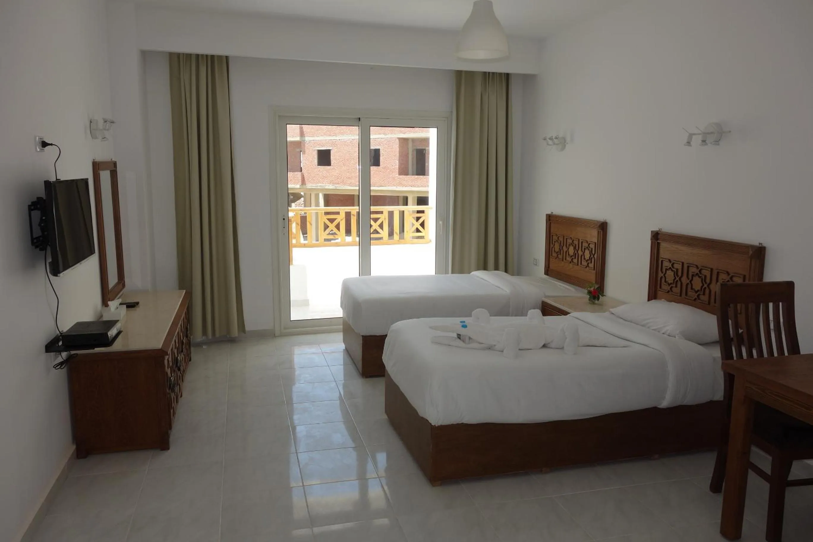 Photo of the whole room, Bed in Blue Vision Diving Hotel