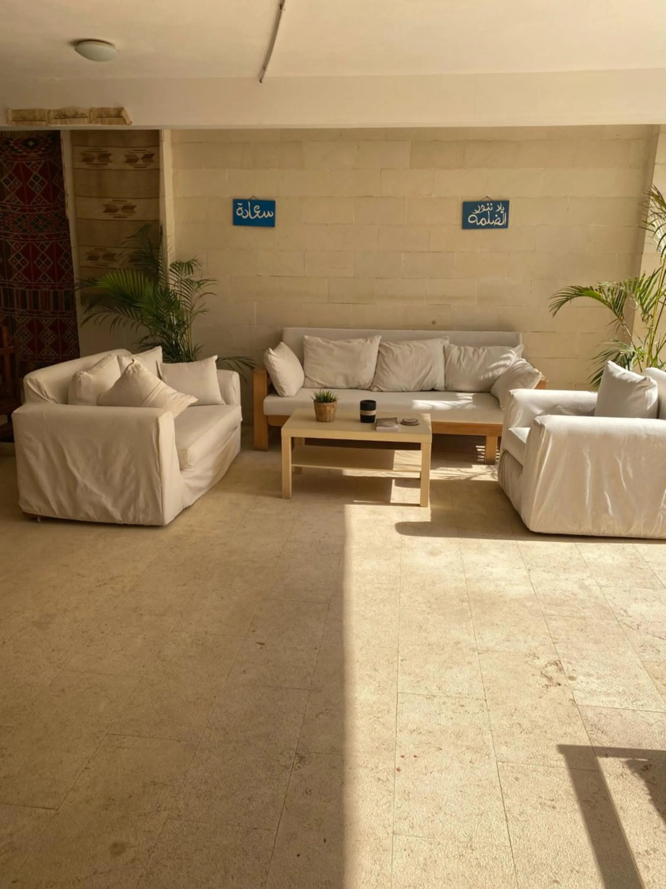 Swimming pool in Blue Vision Diving Hotel