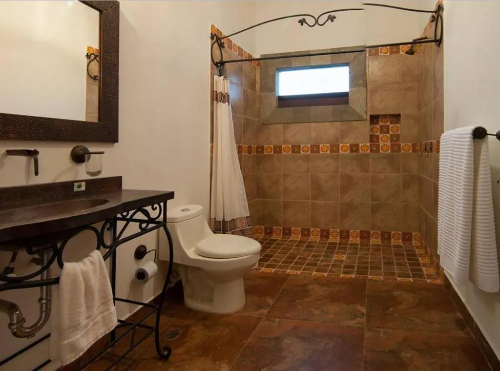 Bathroom in Mansión del Virrey