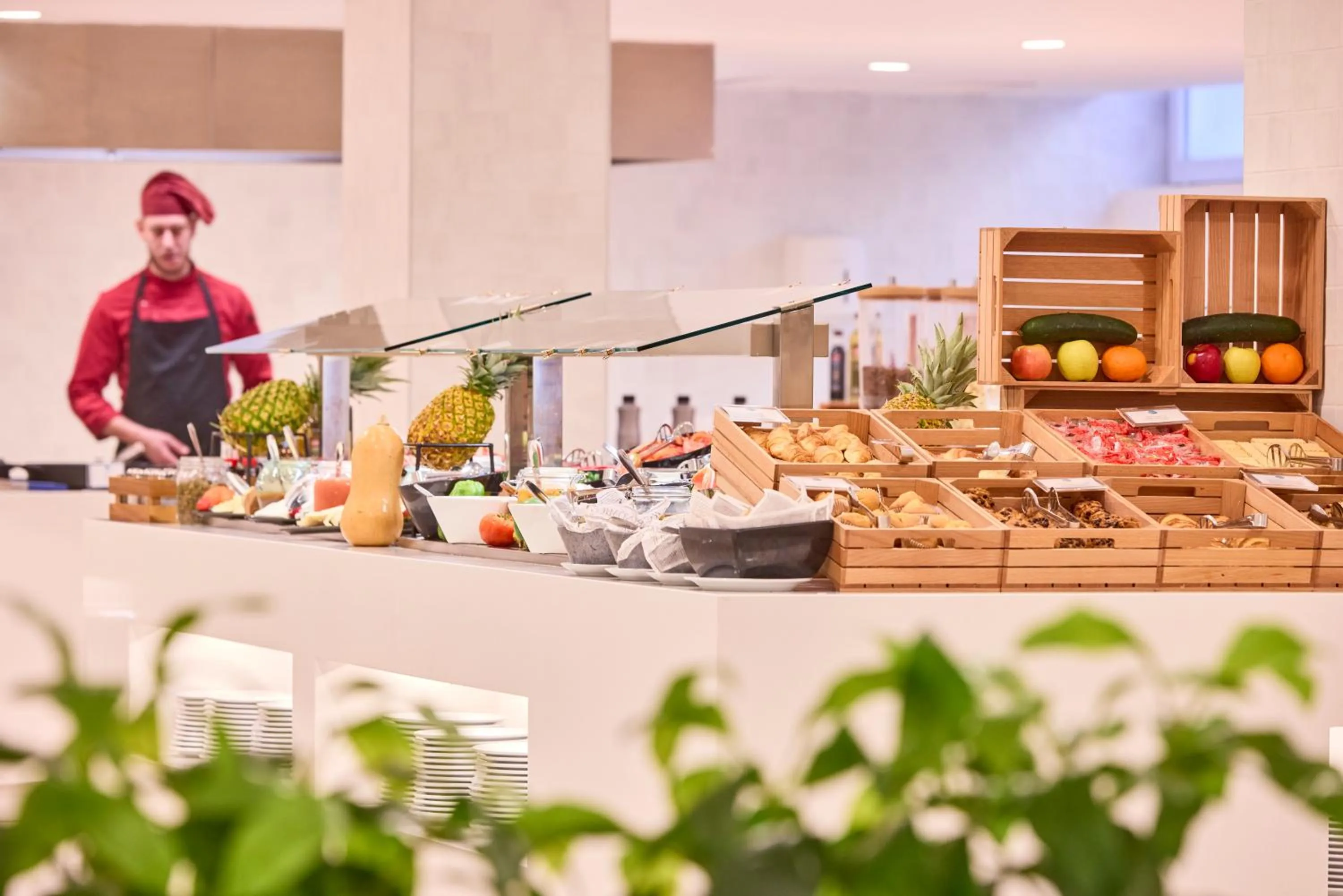 Food and drinks in AHOI! Urban Beach