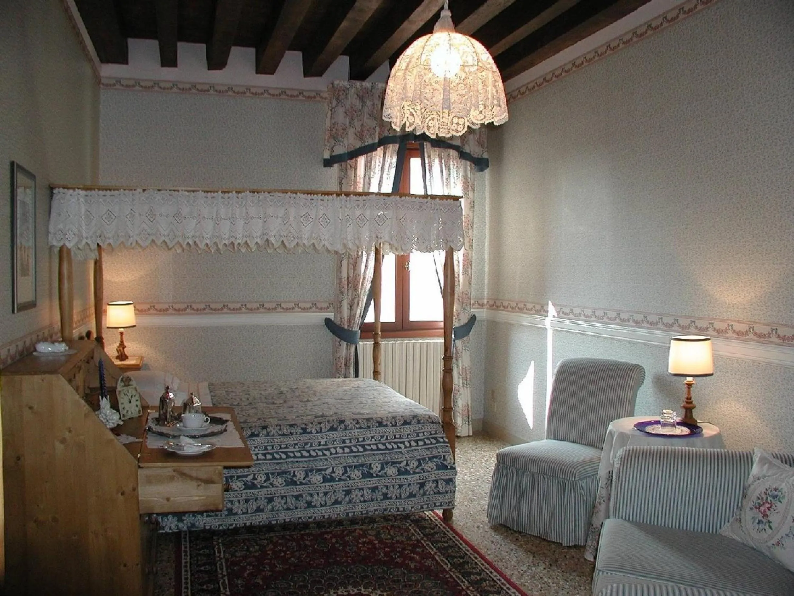 Day, Bed in At Home a Palazzo