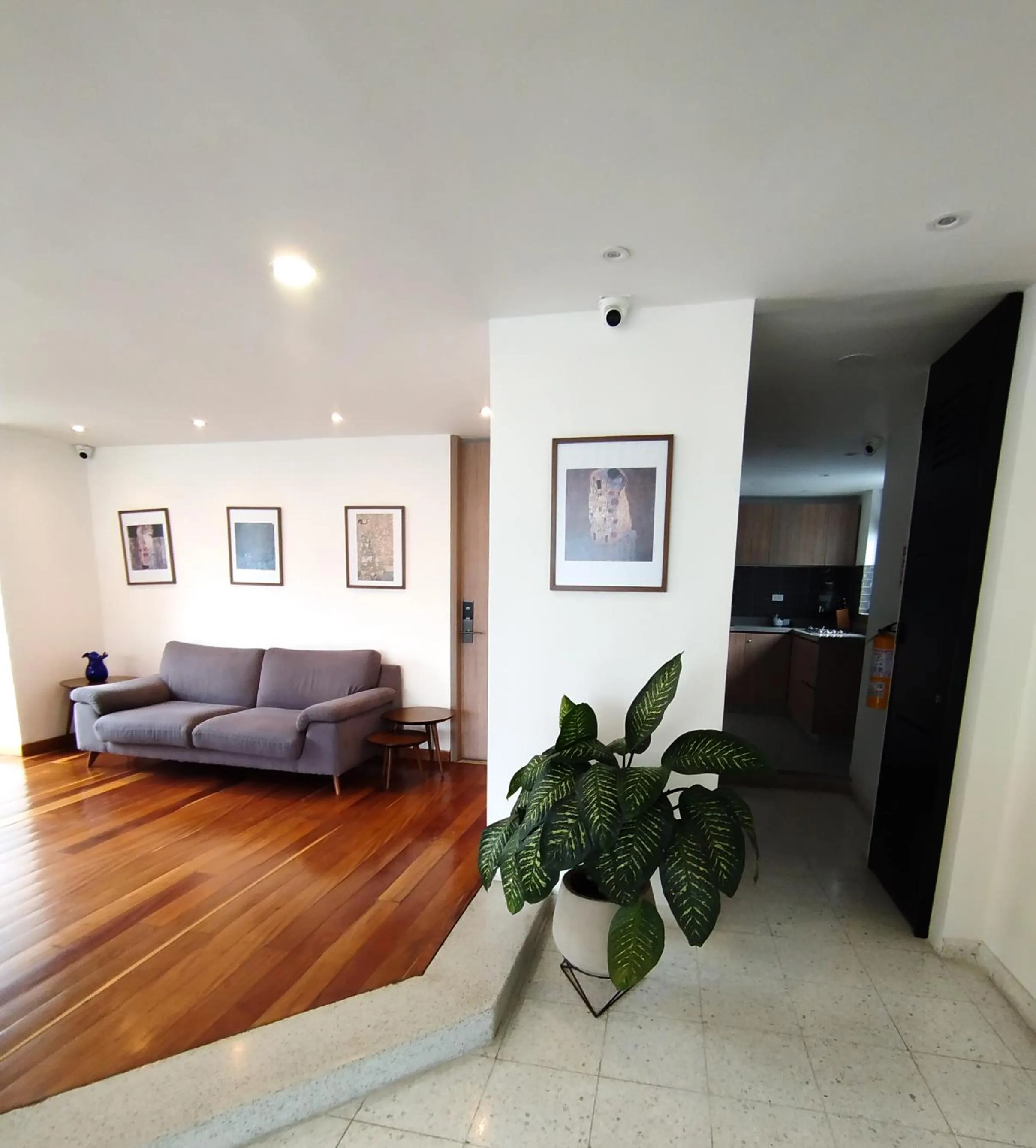 Living room in Eurolan 72