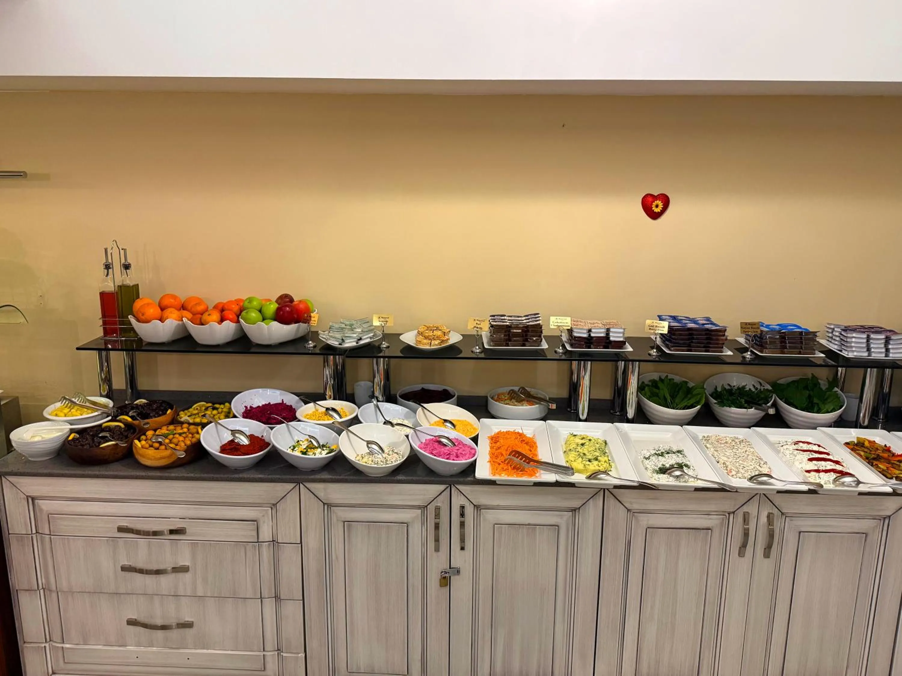 Breakfast in Manesol Old City Bosphorus