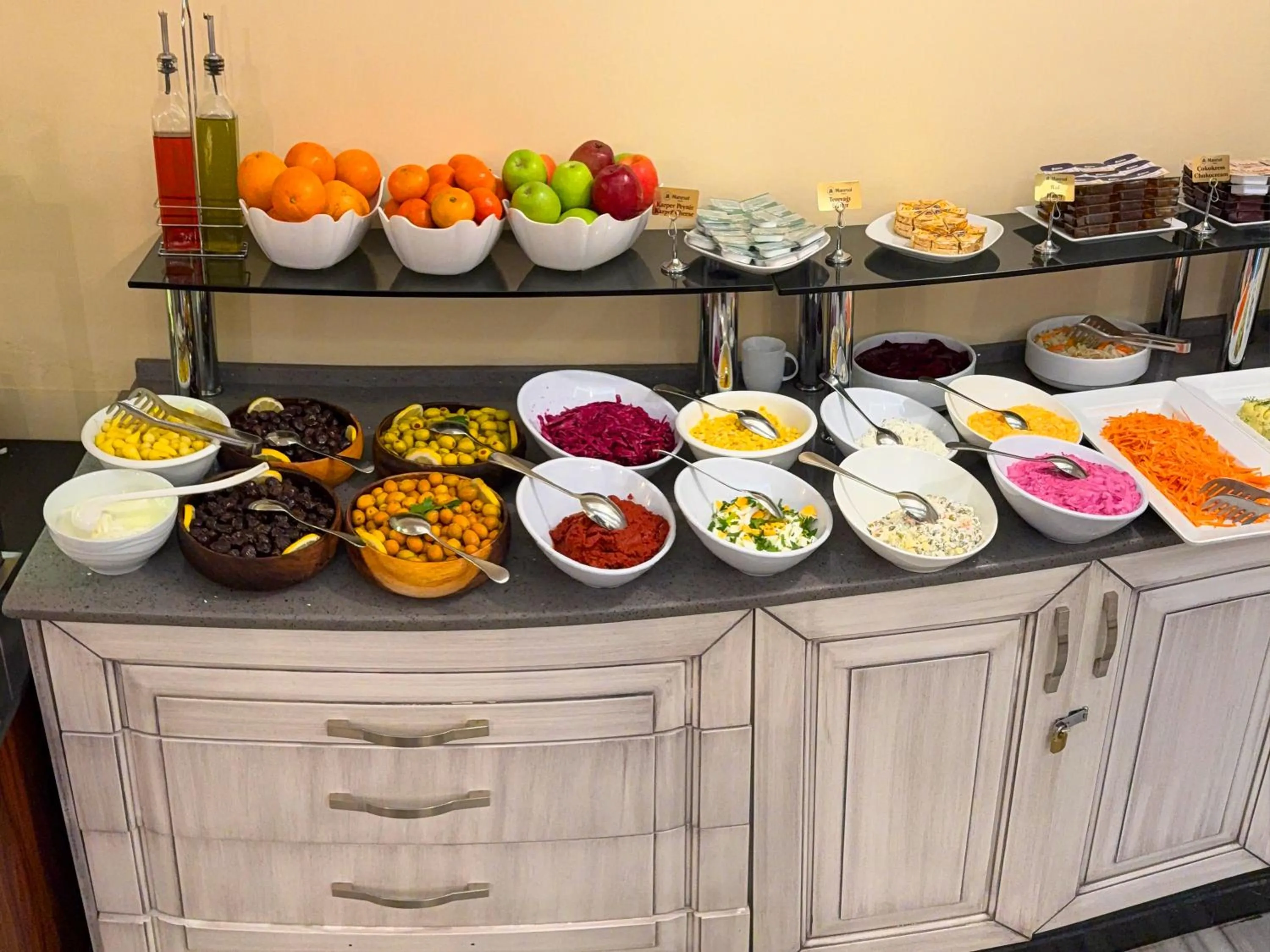 Breakfast in Manesol Old City Bosphorus