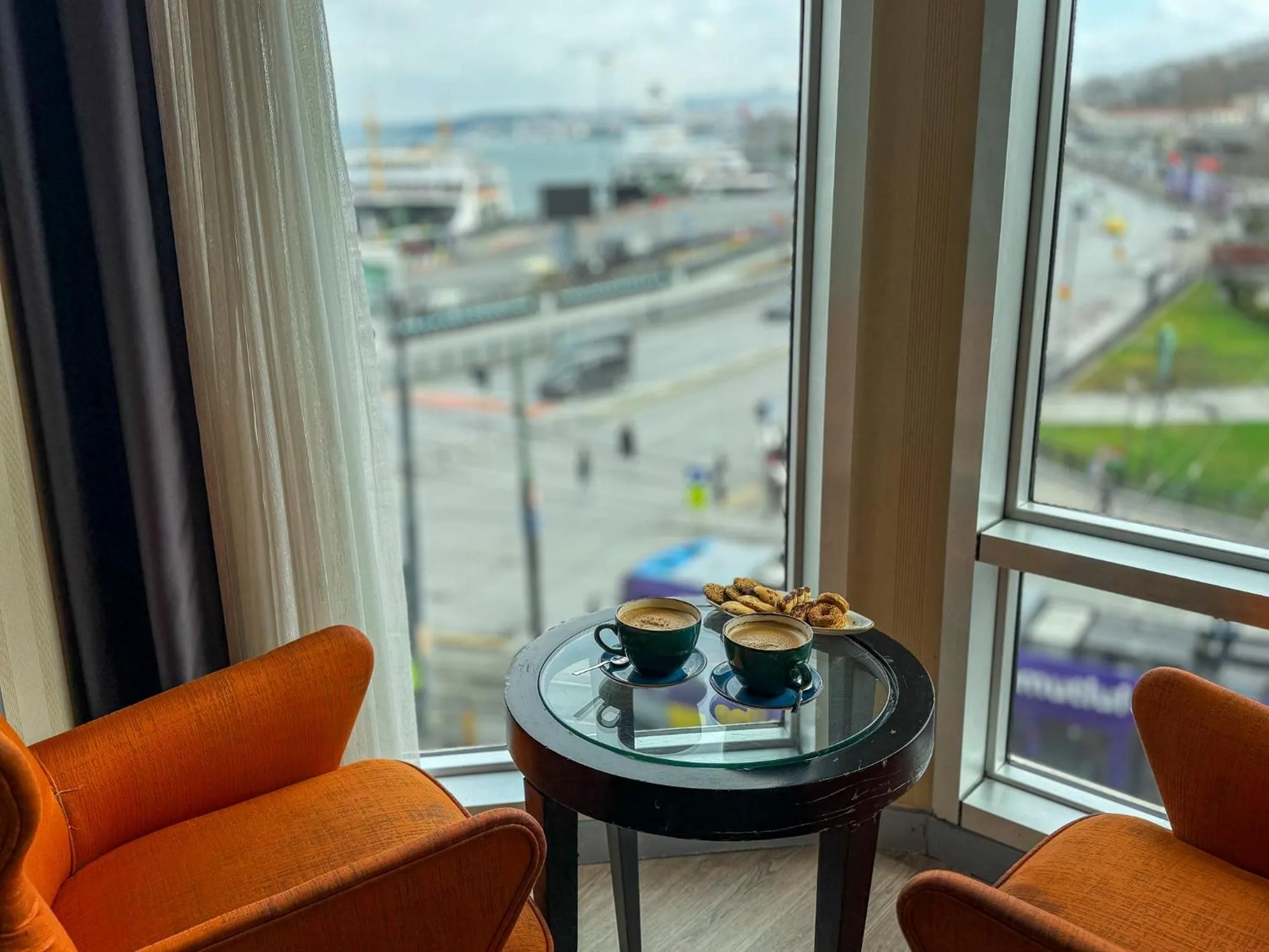 Seating area in Manesol Old City Bosphorus