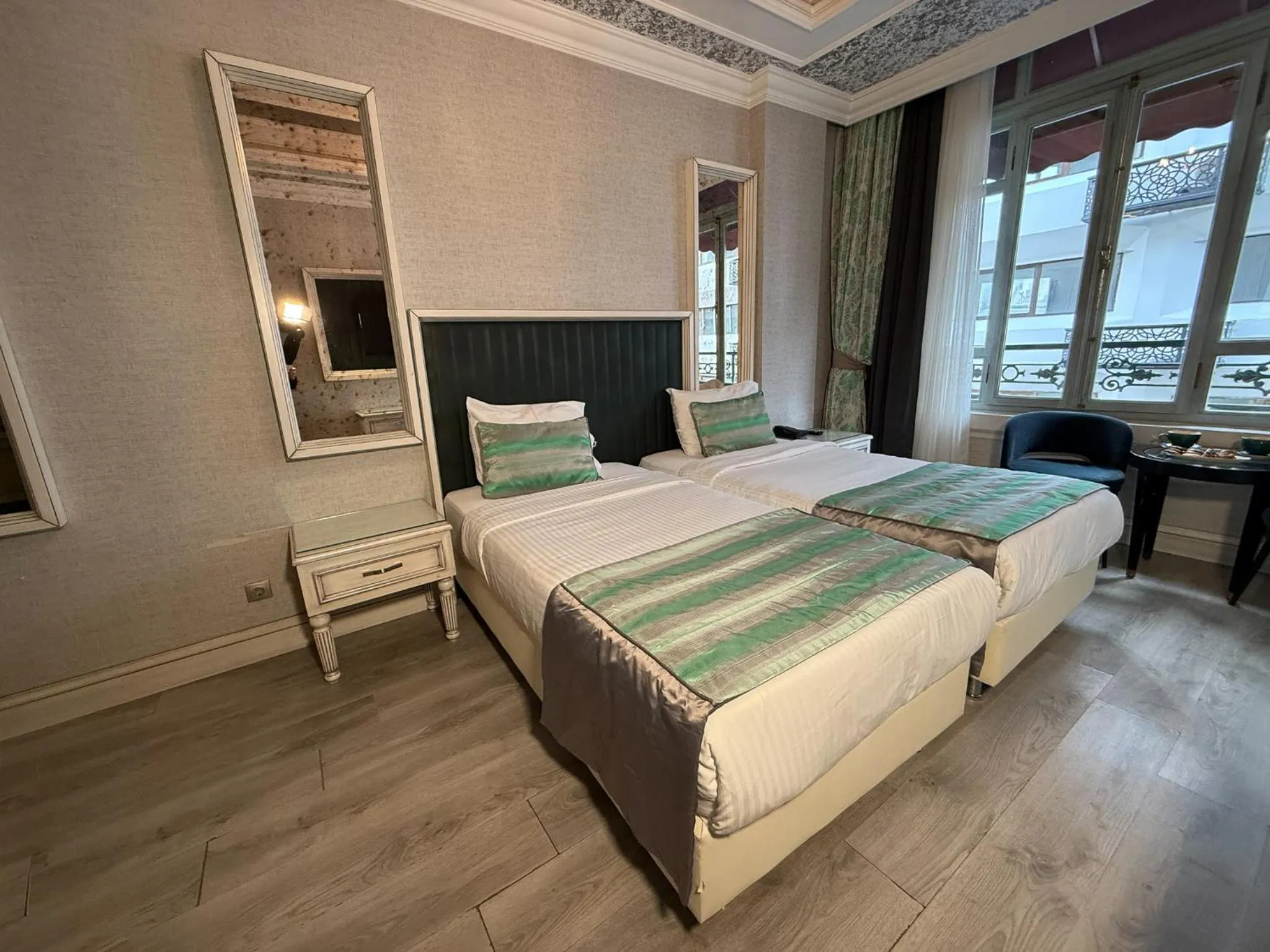 Bed in Manesol Old City Bosphorus