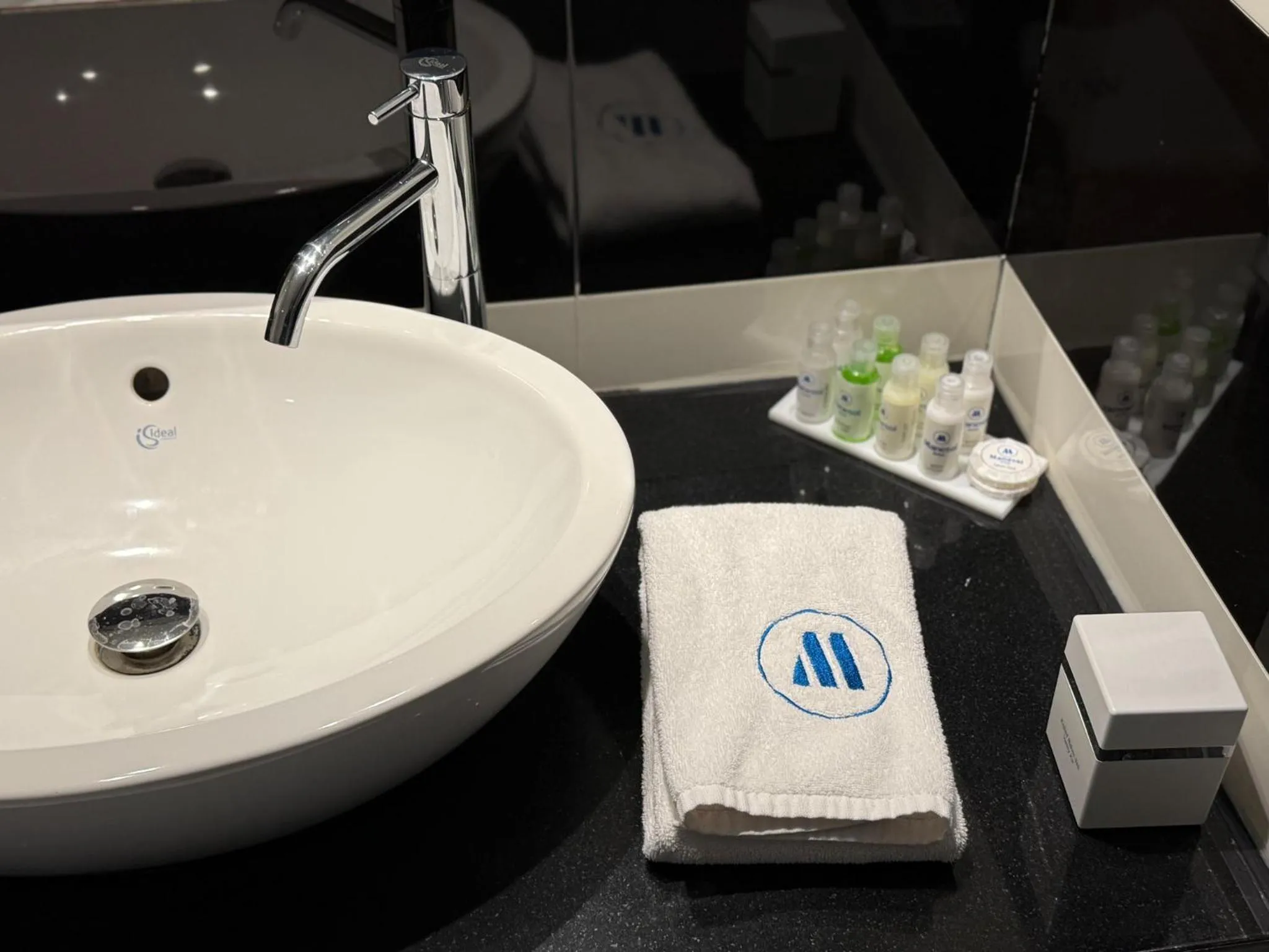 Bathroom in Manesol Old City Bosphorus