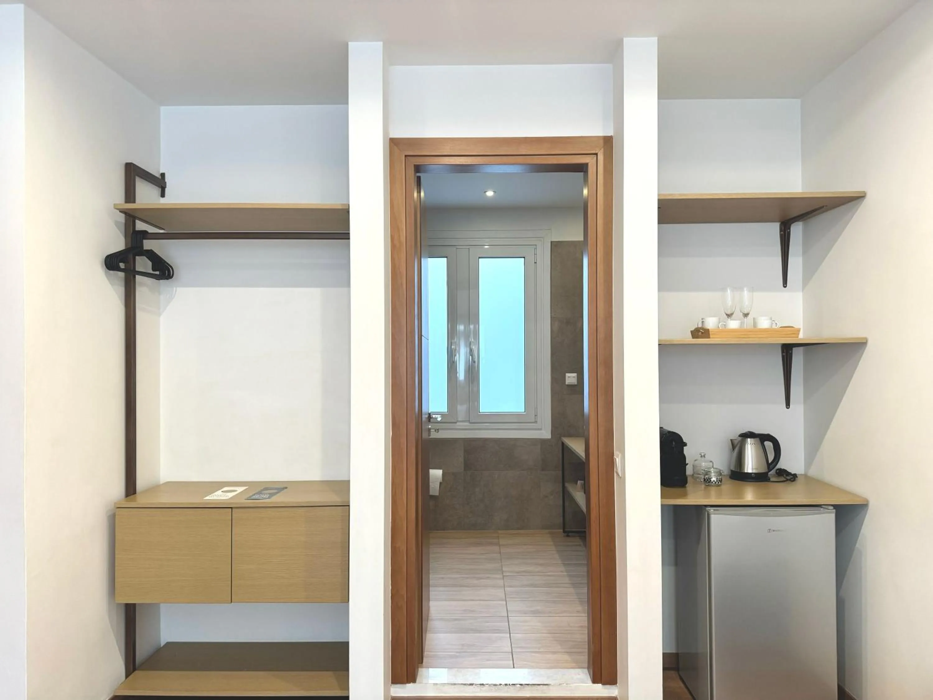 wardrobe in Voulis Best Global Home