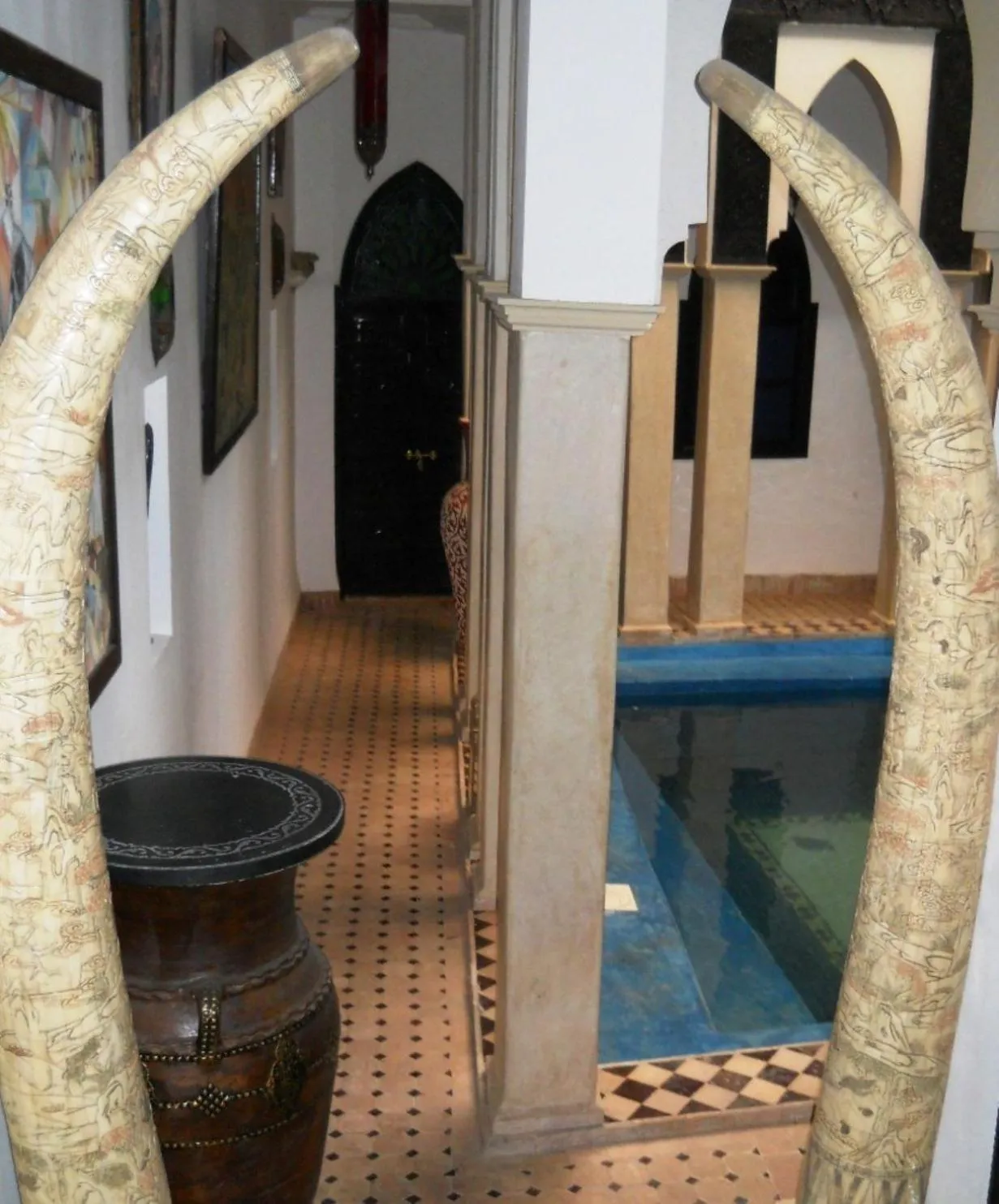 Decorative detail in Ryad Laârouss