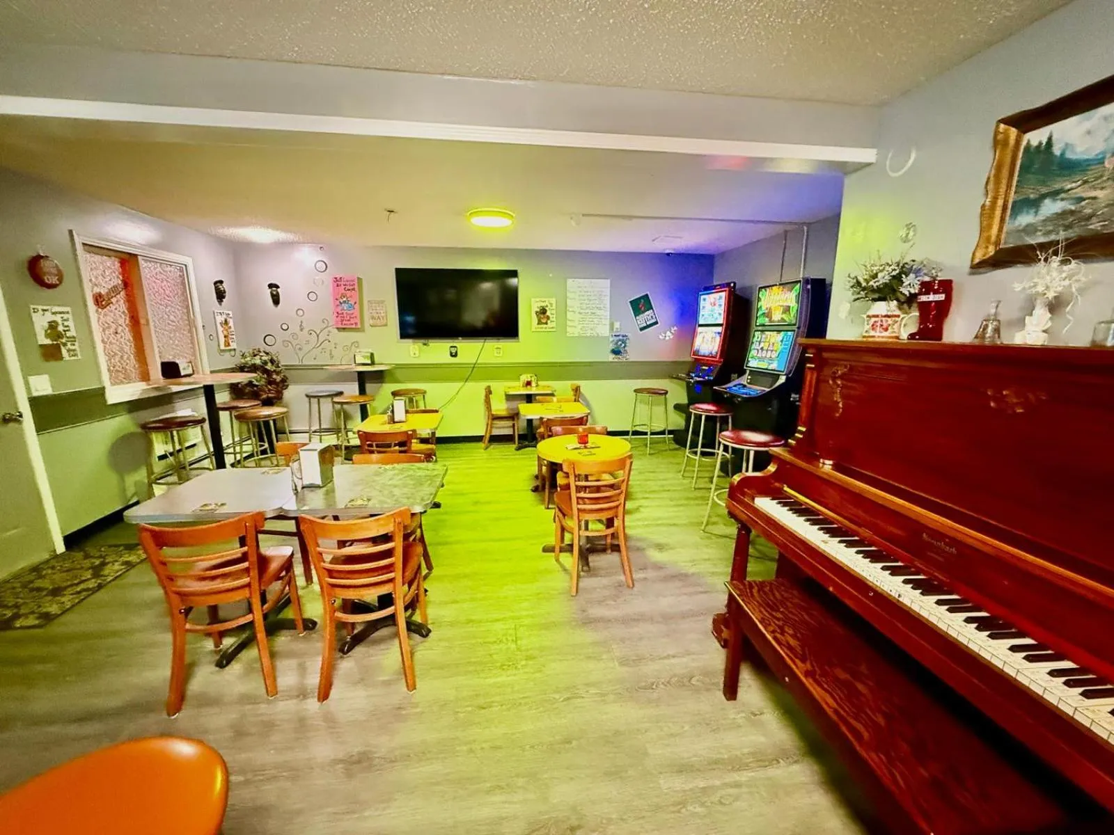 Lounge or bar in Melville Country Inn