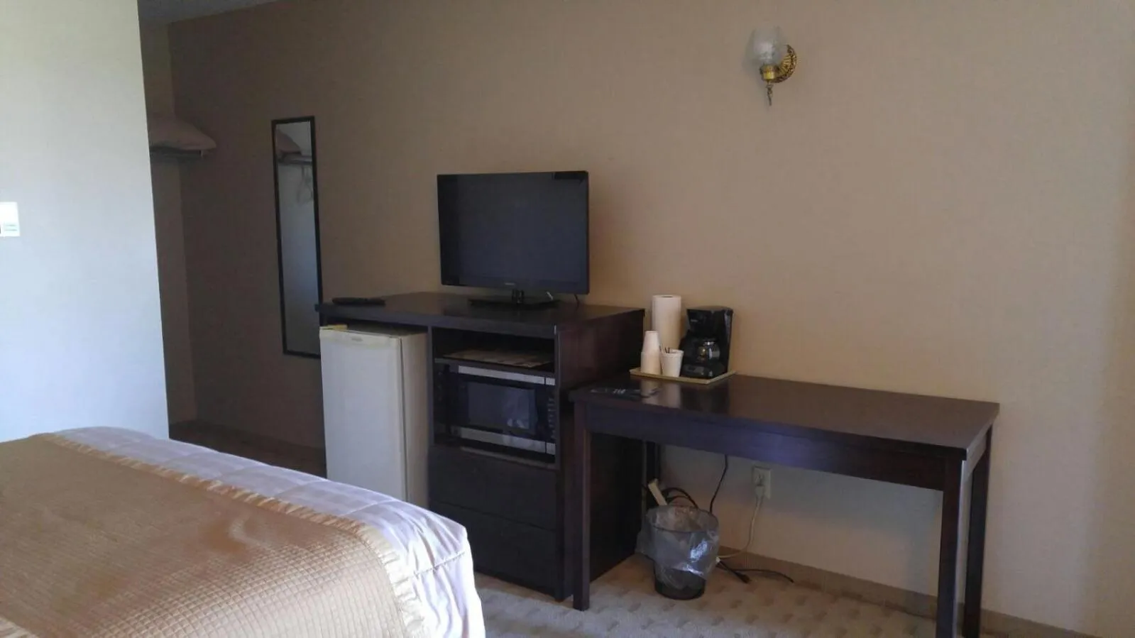 Bed in Melville Country Inn