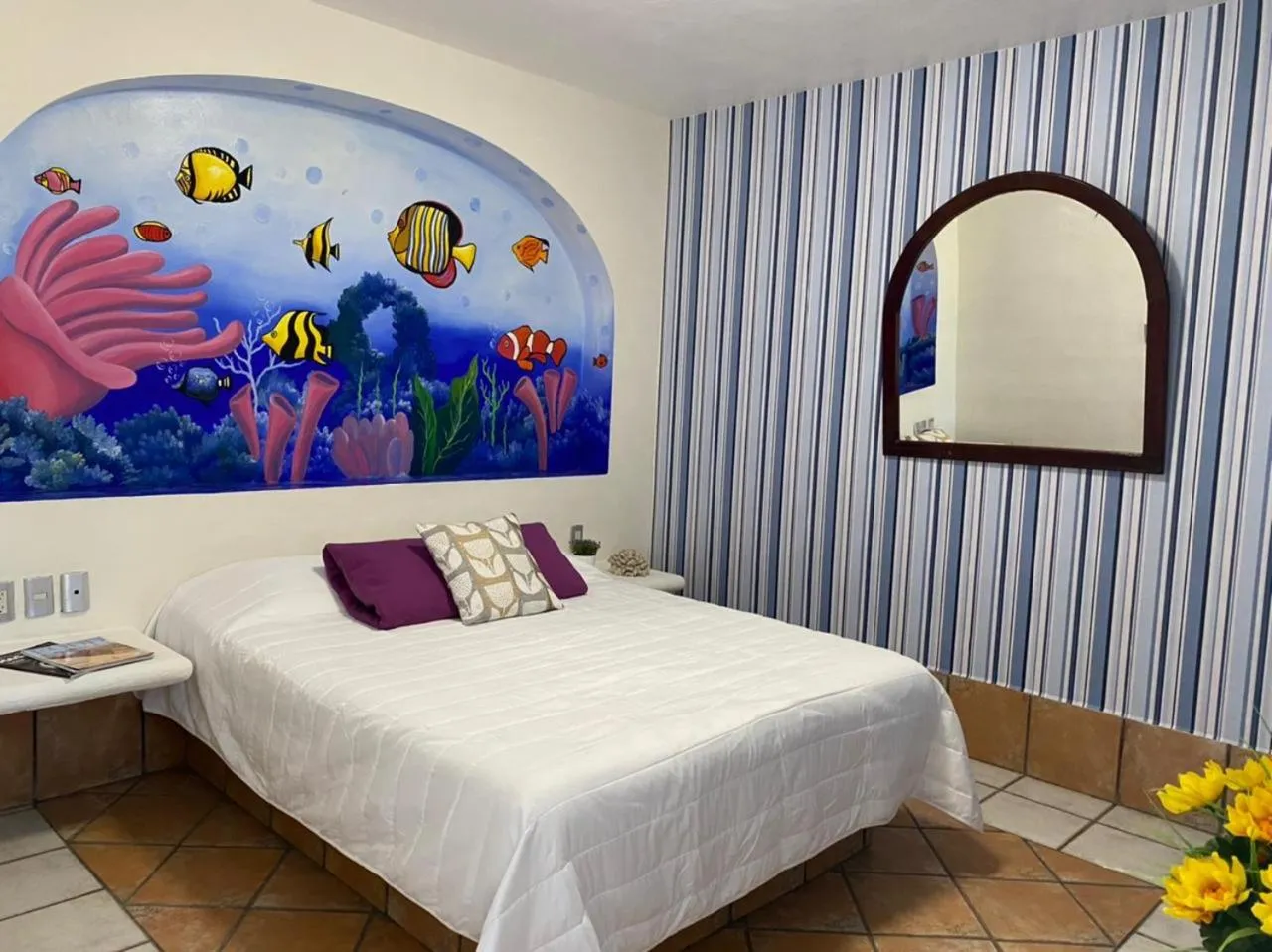 Photo of the whole room, Bed in Hotel Yauco