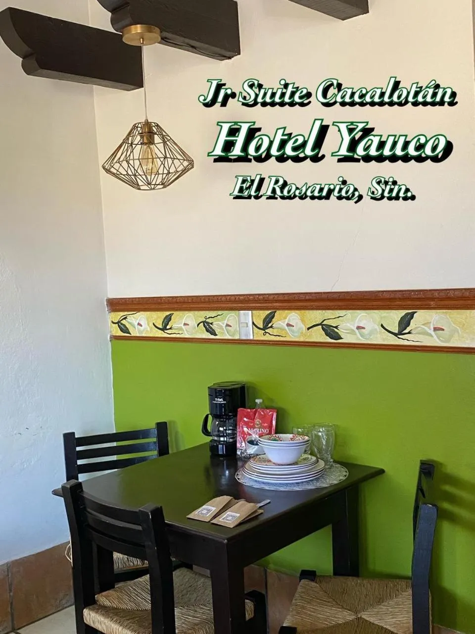 room service in Hotel Yauco