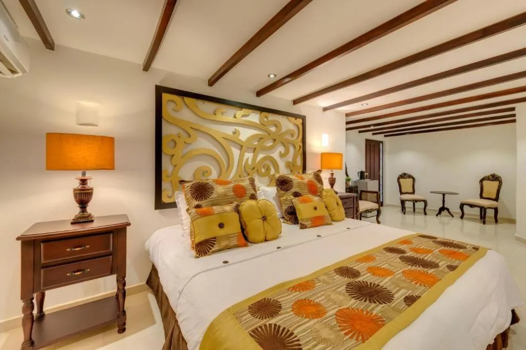 Photo of the whole room, Bed in Hotel Dorado Plaza Boutique Calle del Arsenal