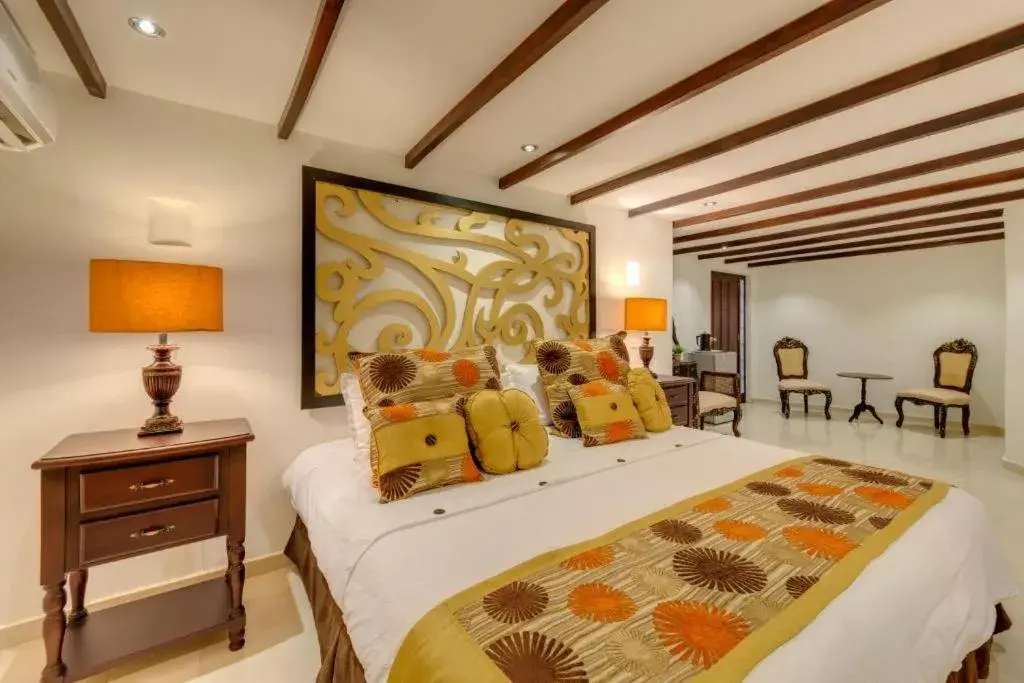 Double Room in Hotel Dorado Plaza Calle del Arsenal Double Room in Hotel Dorado Plaza Calle del Arsenal