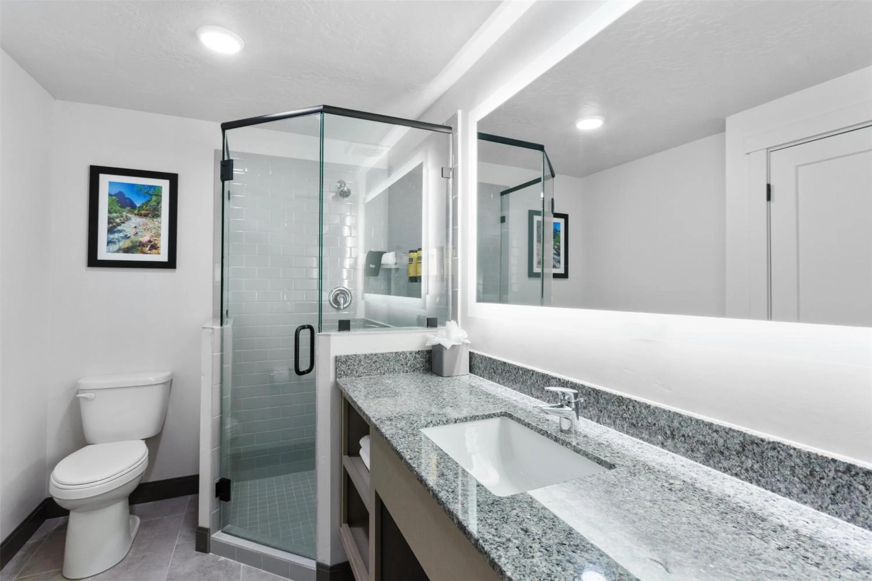 Bathroom in Best Western Plus Landmark Hotel