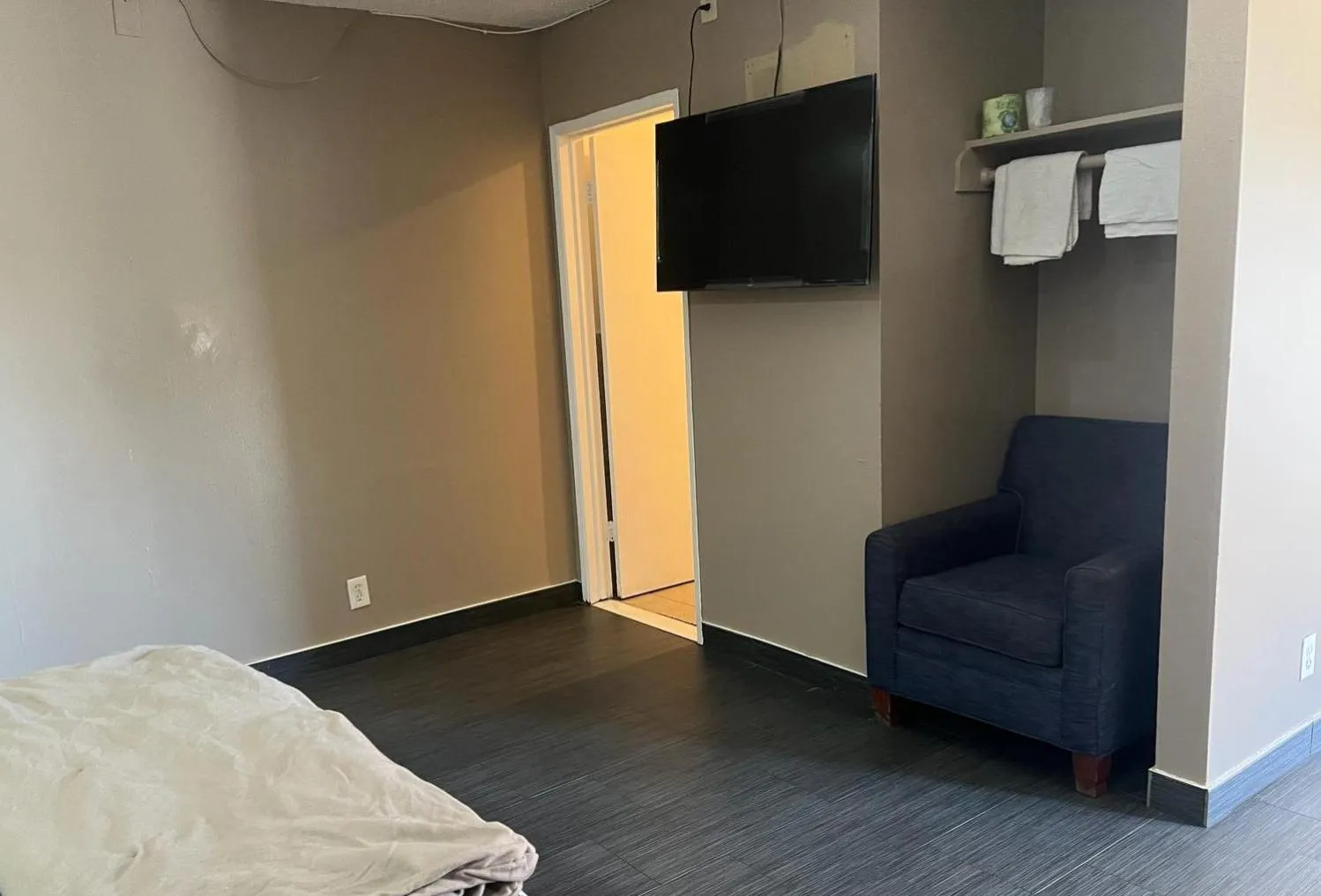 TV and multimedia, Bed in Pomona Inn