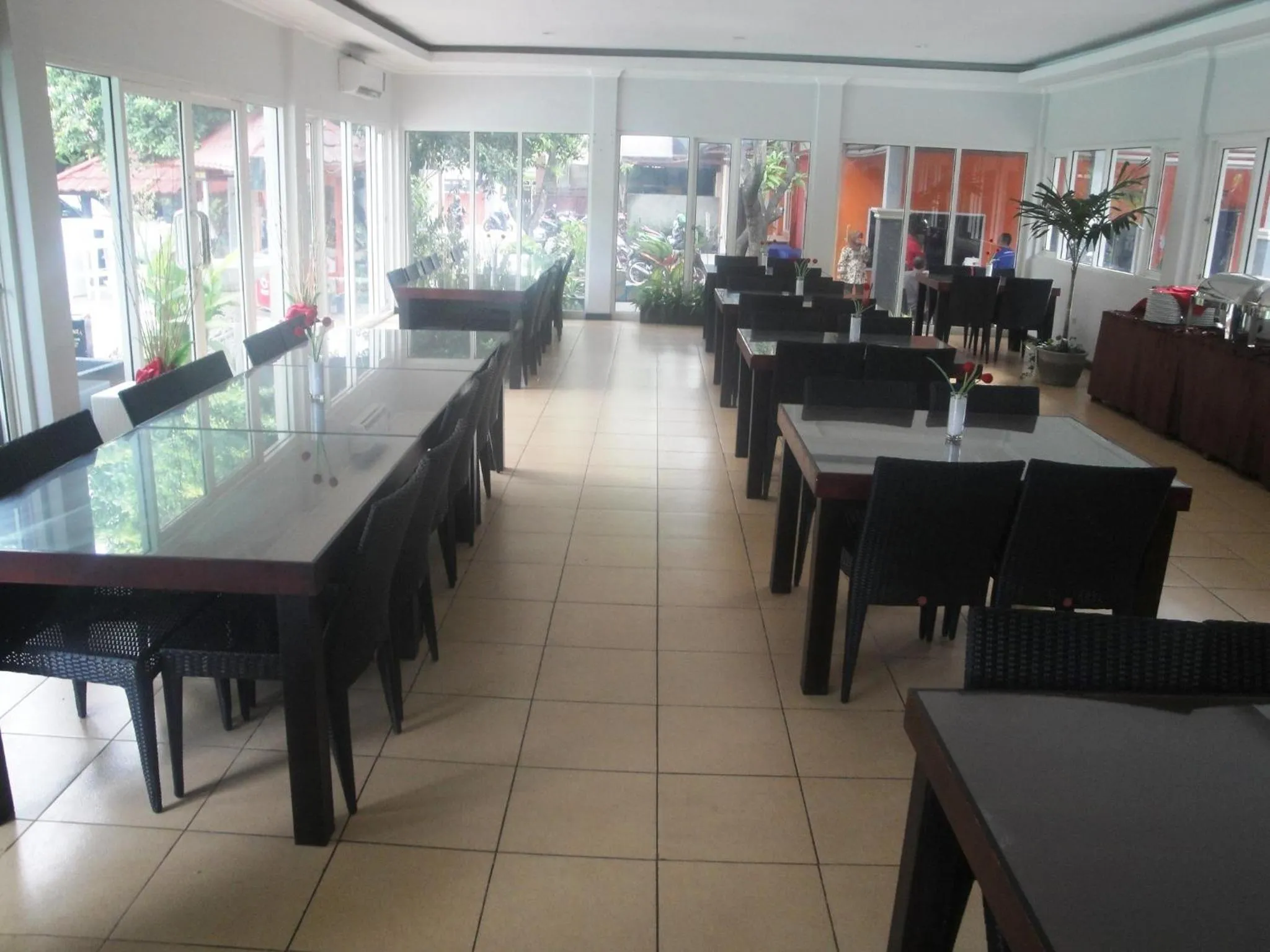 Lounge or bar in Jazz Hotel Palu