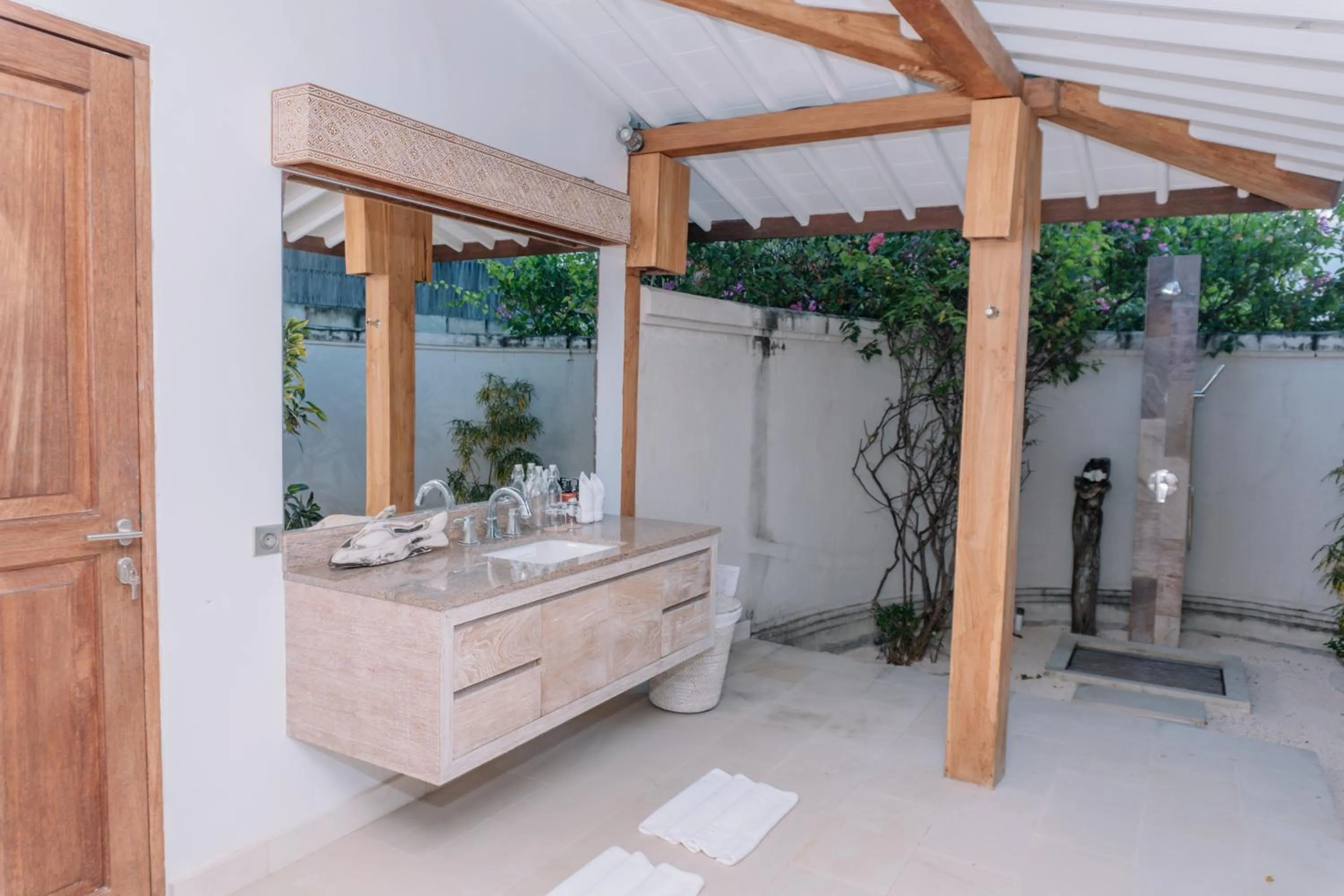 Bathroom in Eliana Resort And Spa