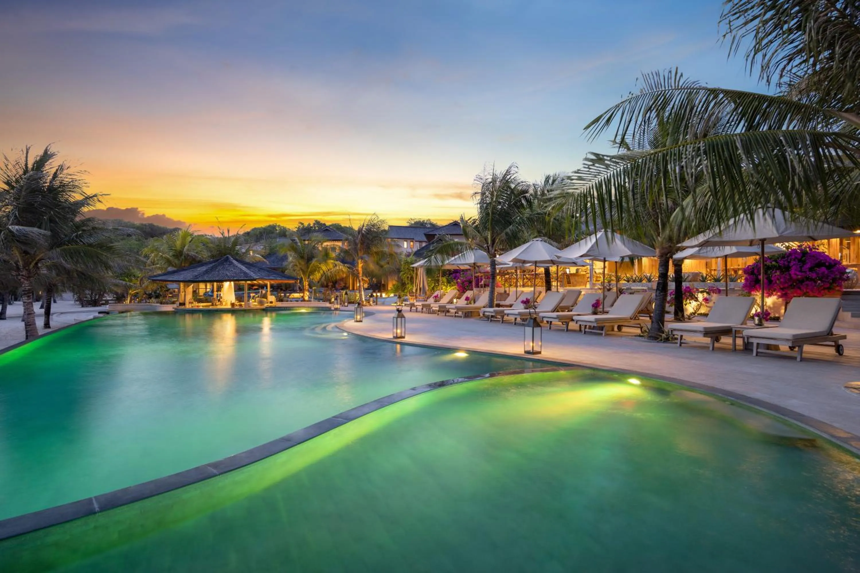 Swimming pool in Eliana Resort And Spa