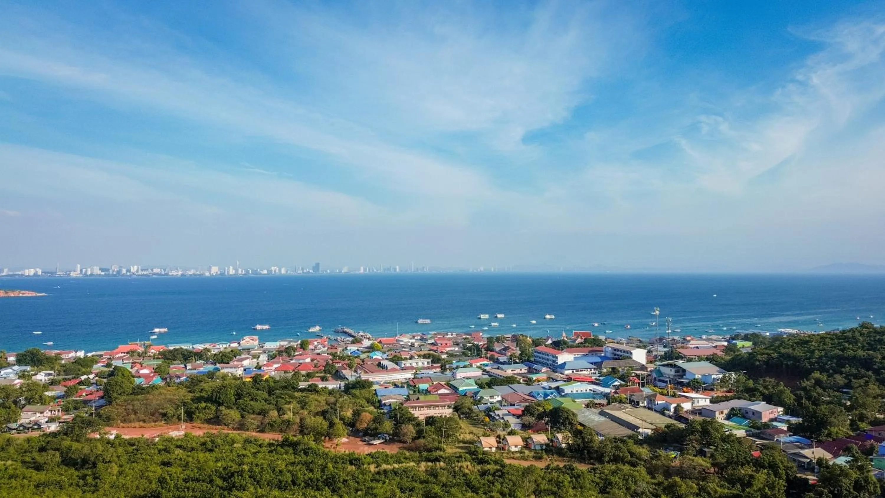 Parinya Hill Homestay & Cafe Koh Larn