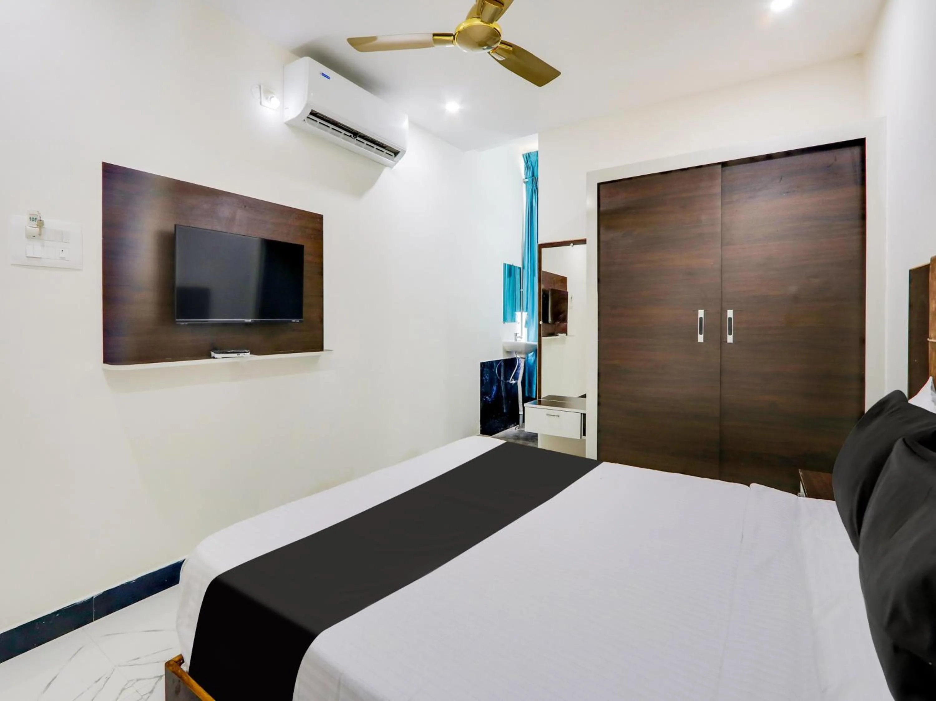 Bedroom, Bed in Super Hotel O Arjun Residency