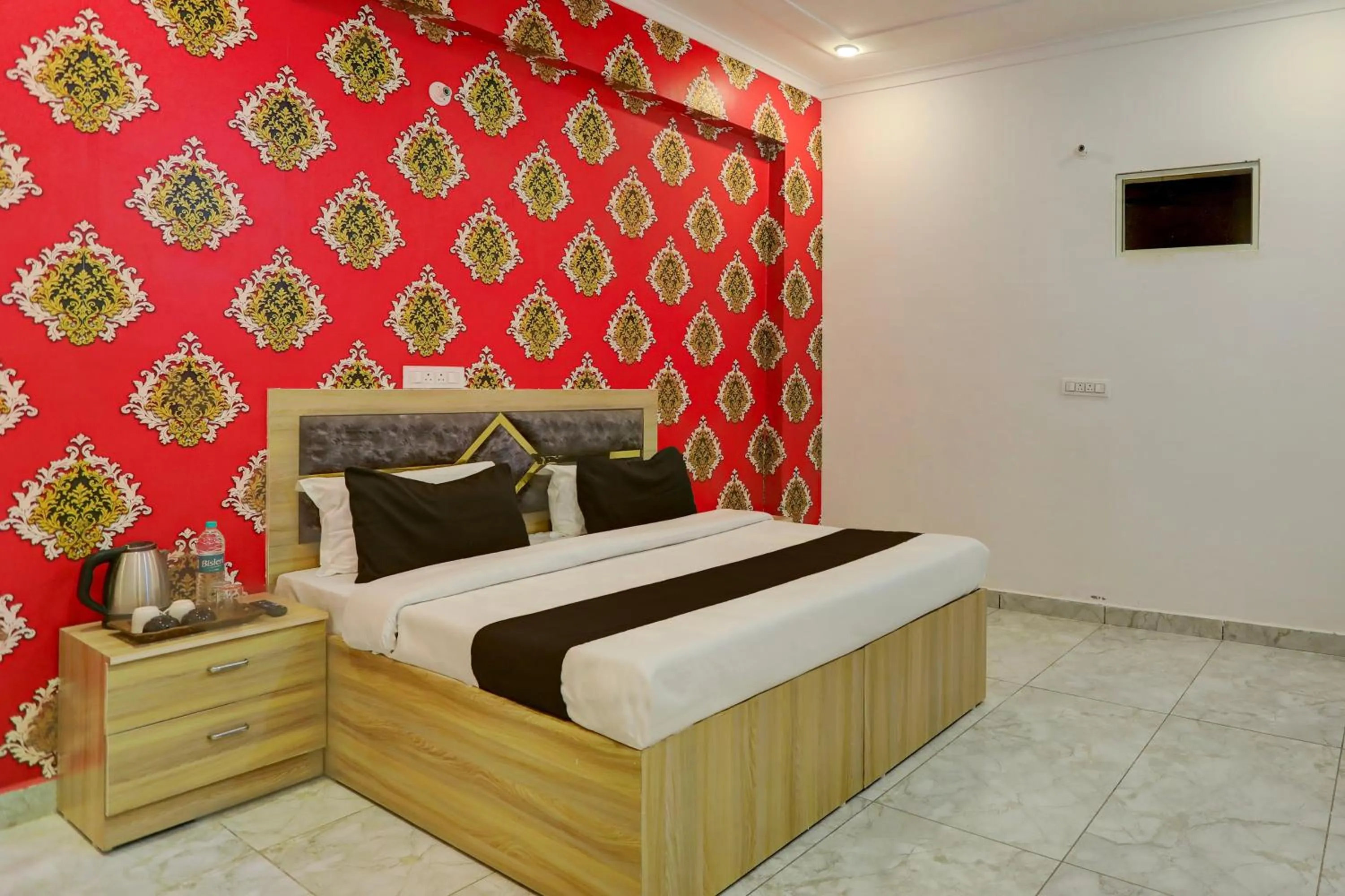 Bedroom in Hotel O BR INN