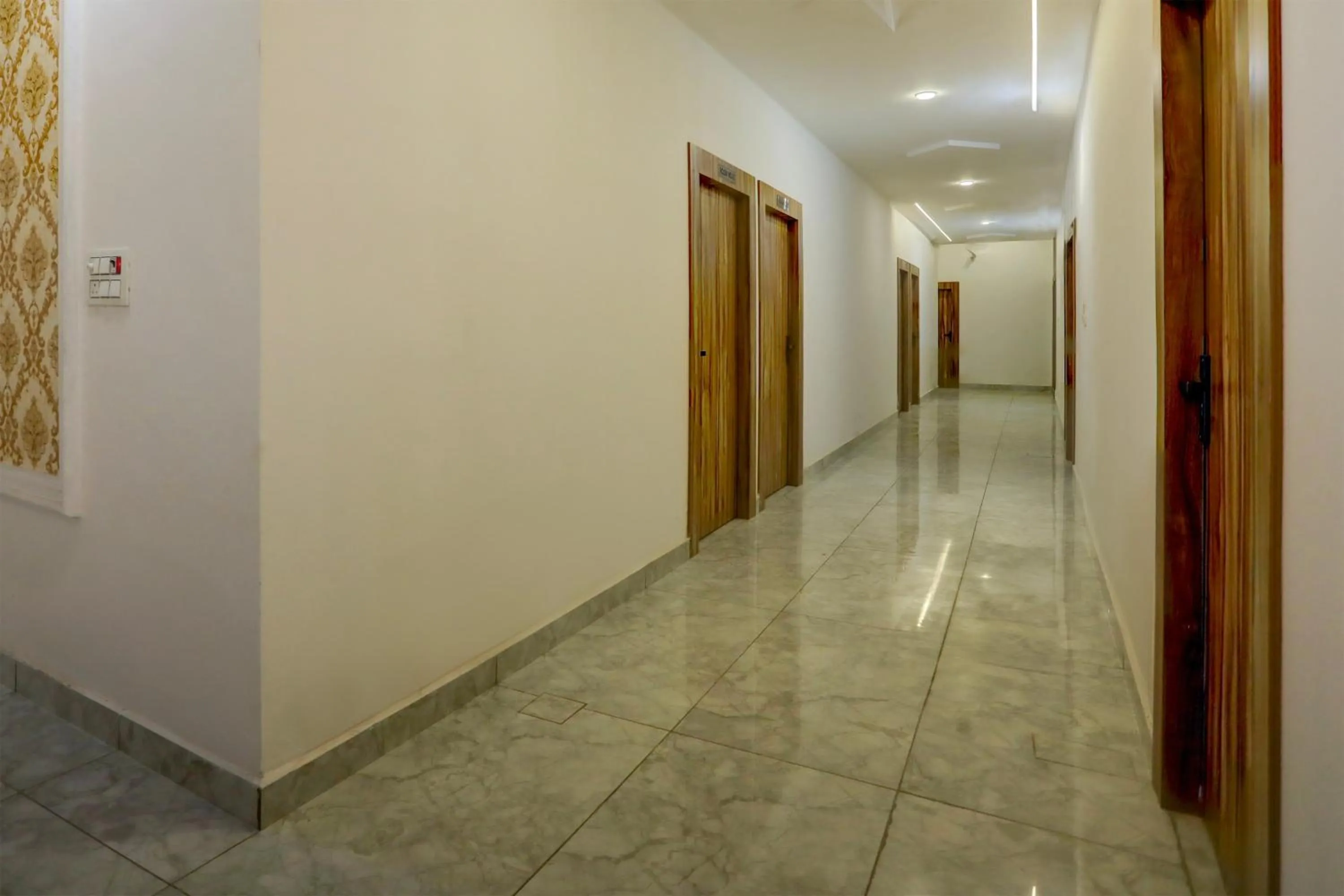 Lobby or reception in Hotel O BR INN