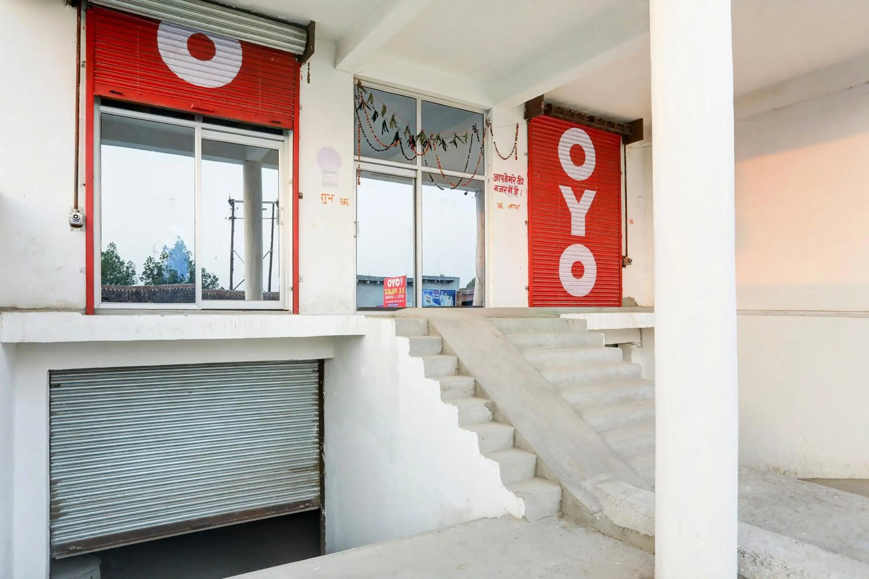 Facade/entrance in Hotel O D.K. PALACE HOTEL & ROOMS