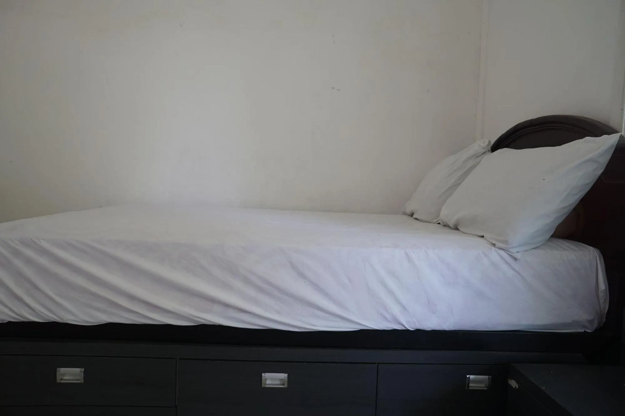 Bedroom, Bed in Hotel O Aero Kost Bu Lisa Syariah Near Pasar Tradisional Lawang