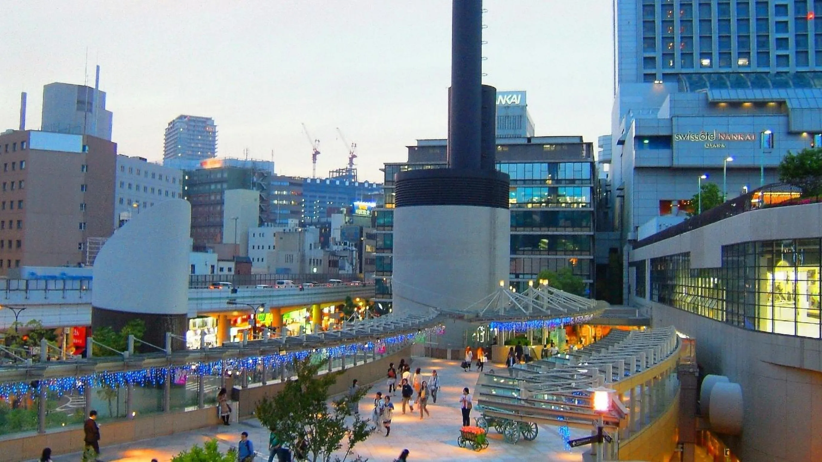 Nearby landmark in Hotel Arashi Namba No002