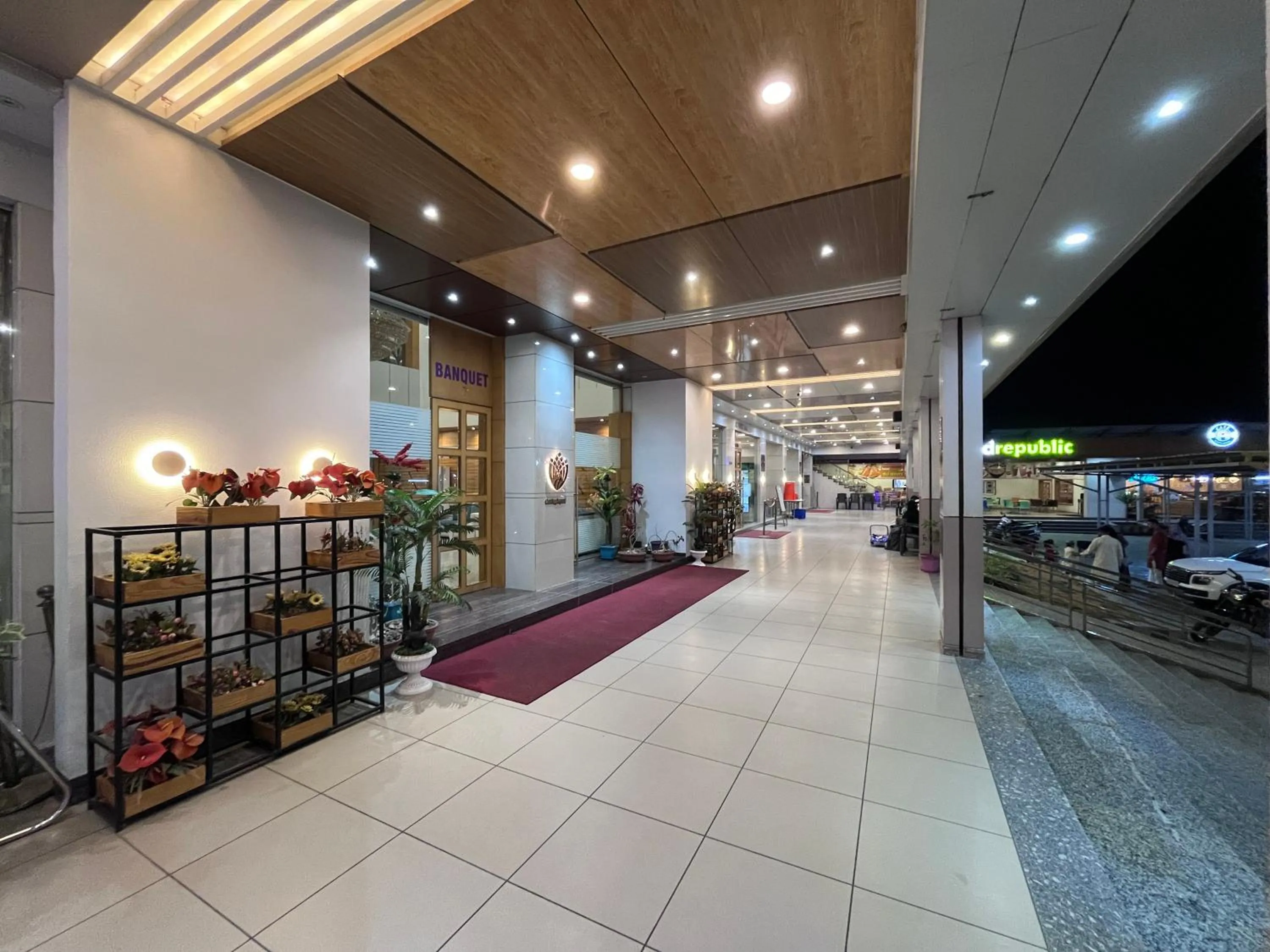 Facade/entrance in Hotel Grand Darshan Vadodara