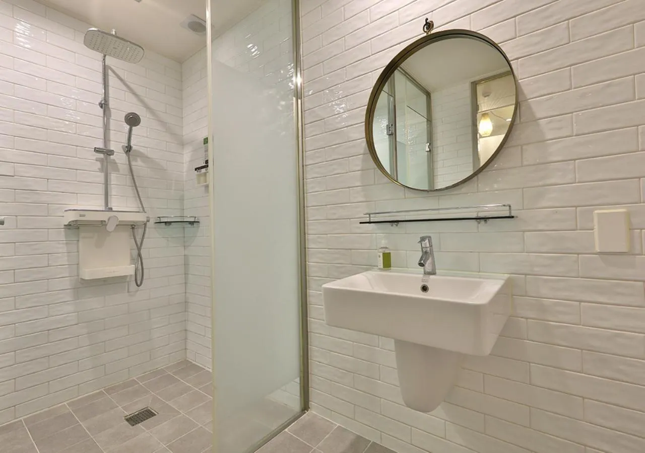 February Hotel Gimhae