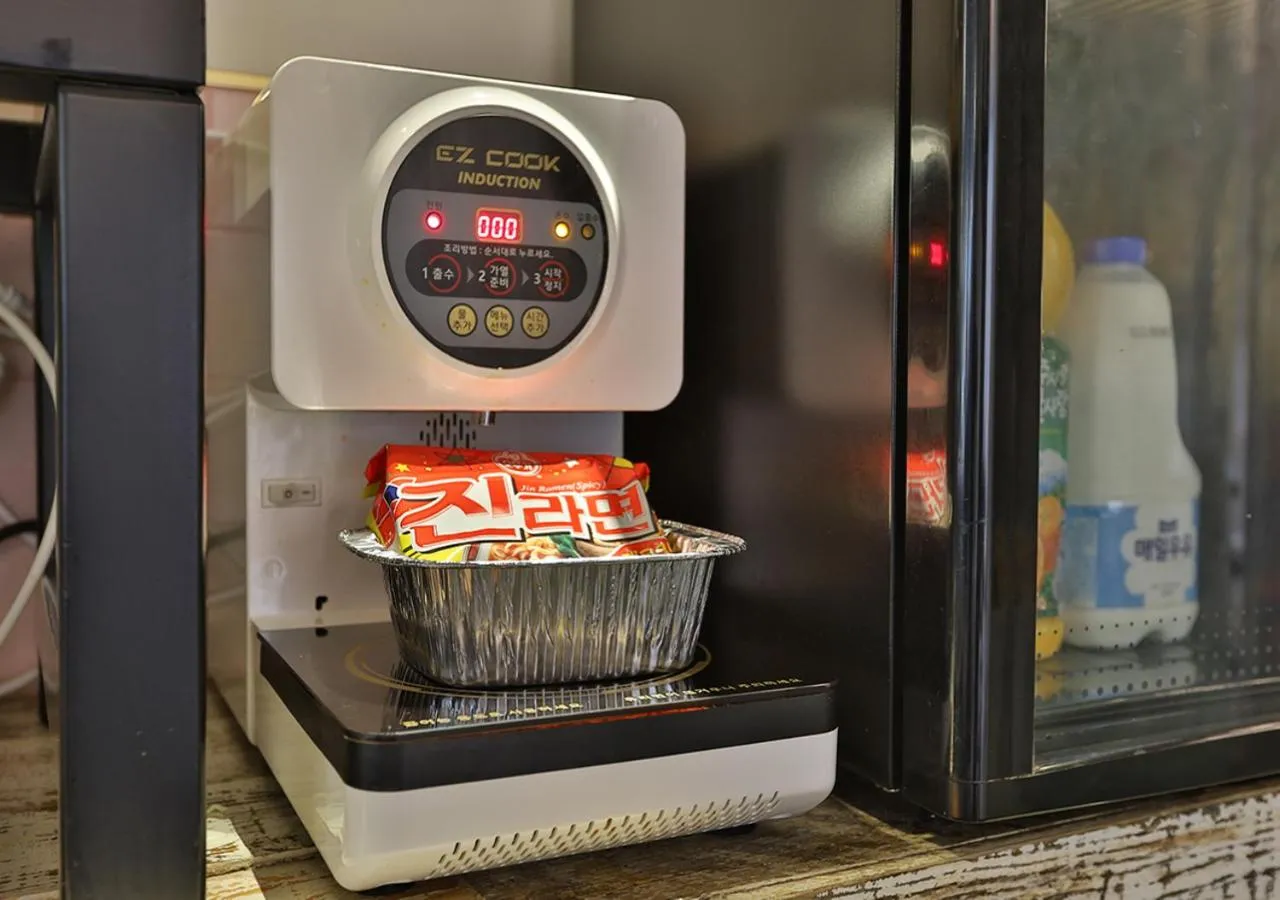 February Hotel Gimhae