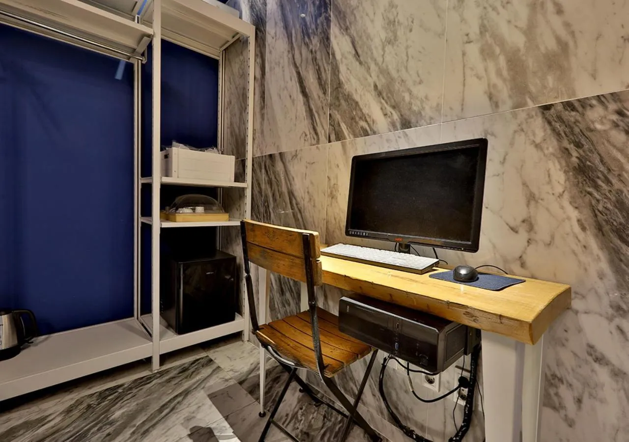 February Hotel Gimhae