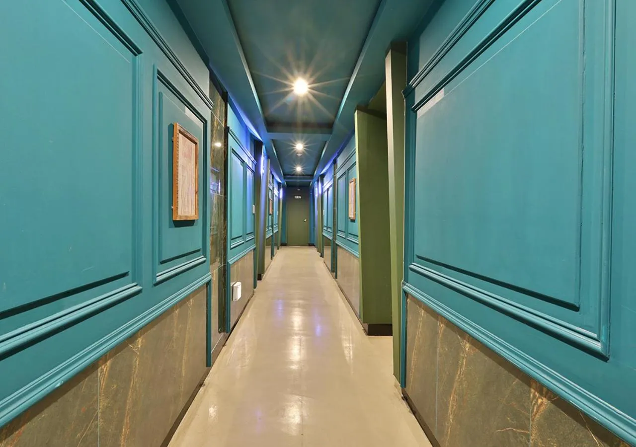 February Hotel Gimhae