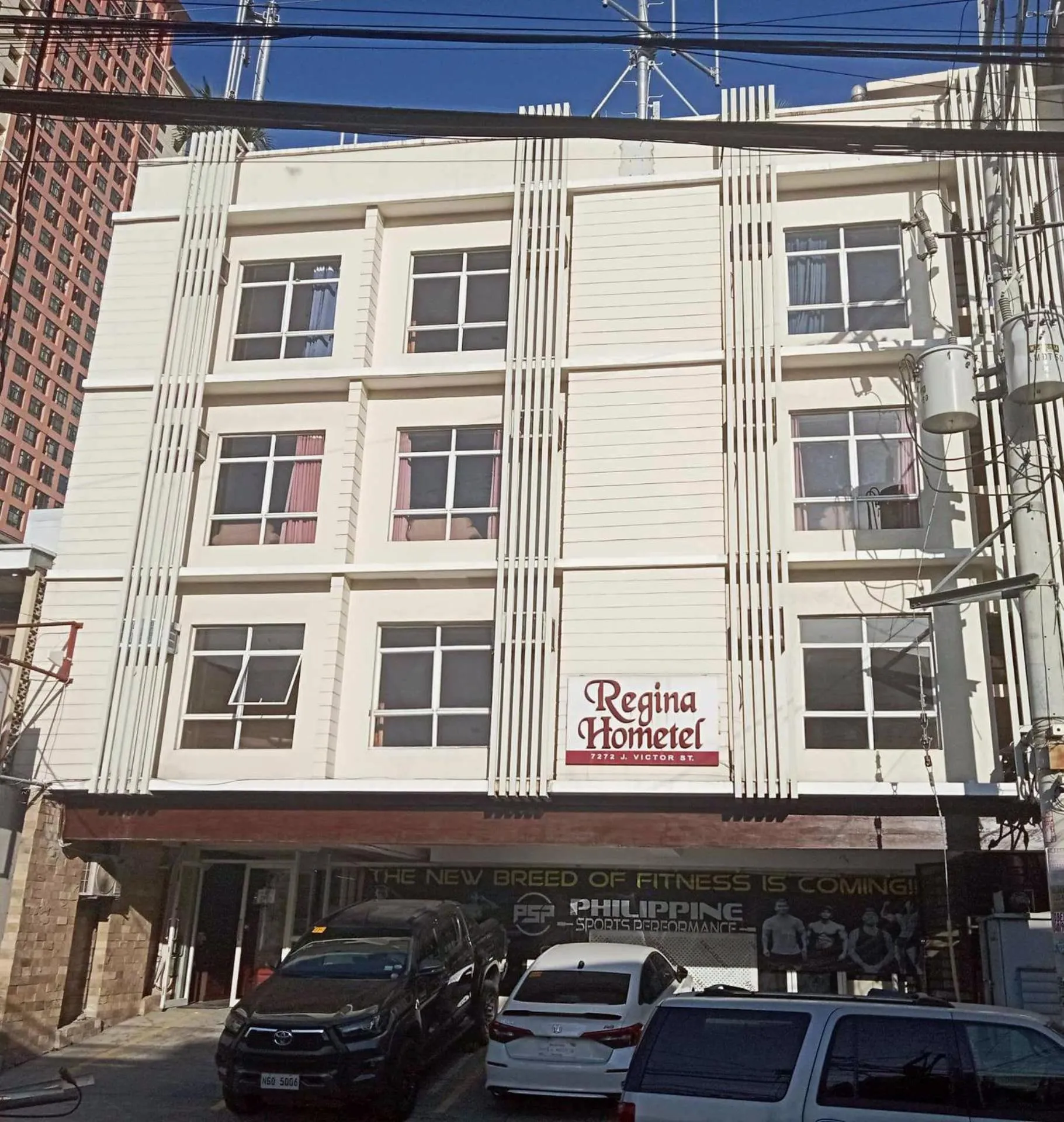 Property building in Regina Hometel