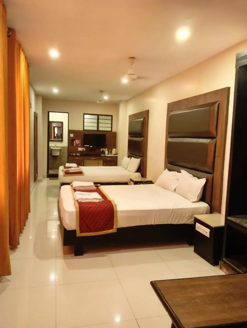 Bed in HOTEL SAMUDRA