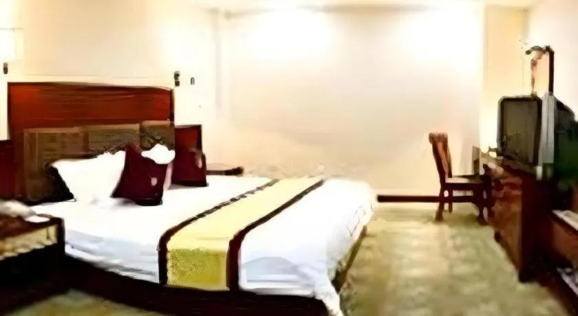 Bed in Yue Lai Yue Hotel