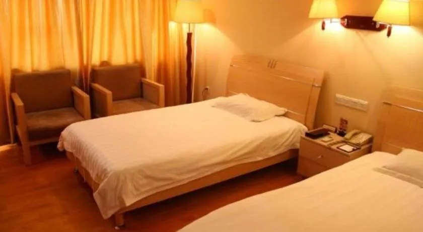 Bed in Yue Lai Yue Hotel